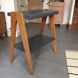 Very fifties console with compass feet