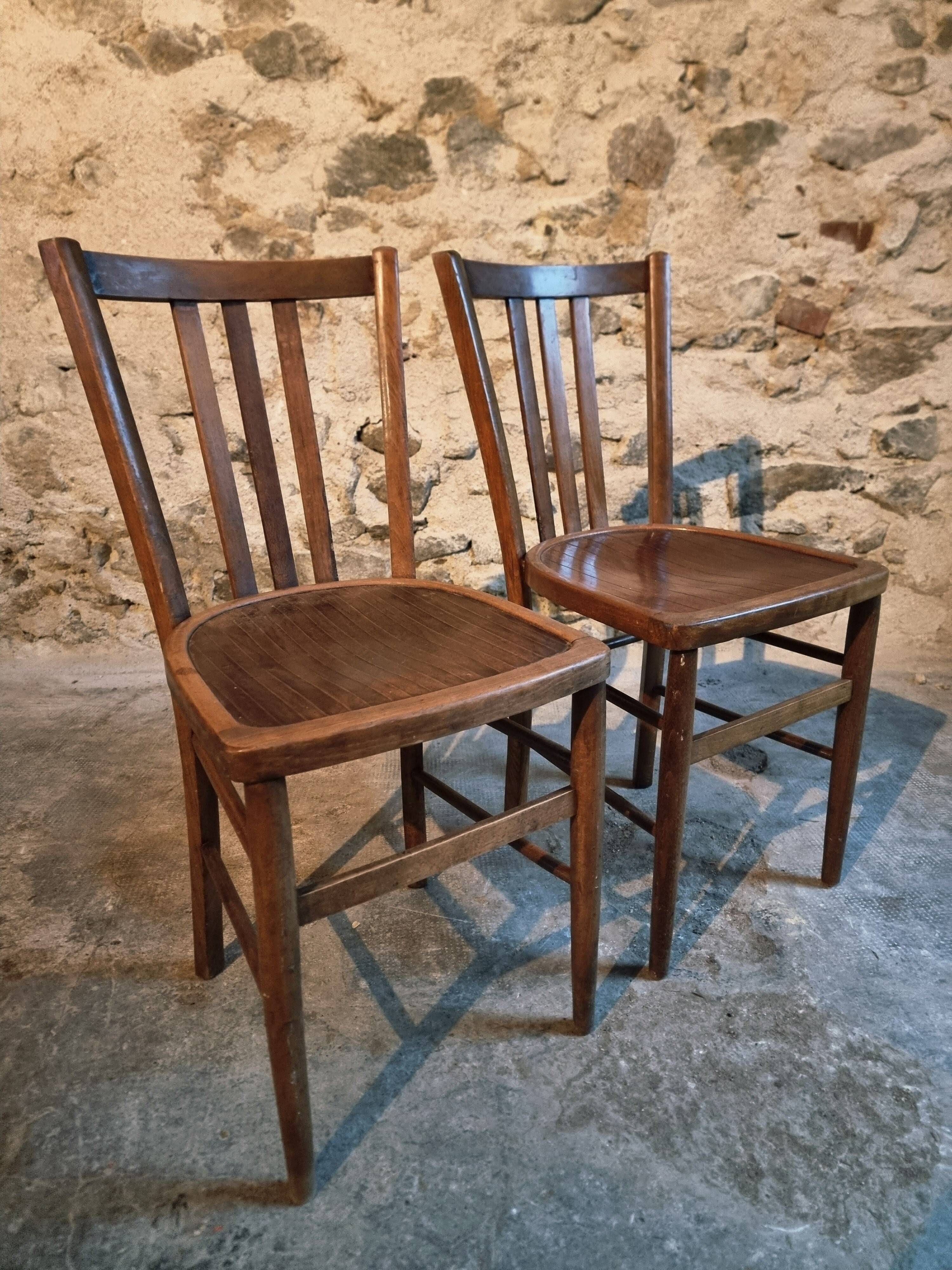 Pair of Luterma beechwood bistro chairs, early 20th century – Made in Estonia