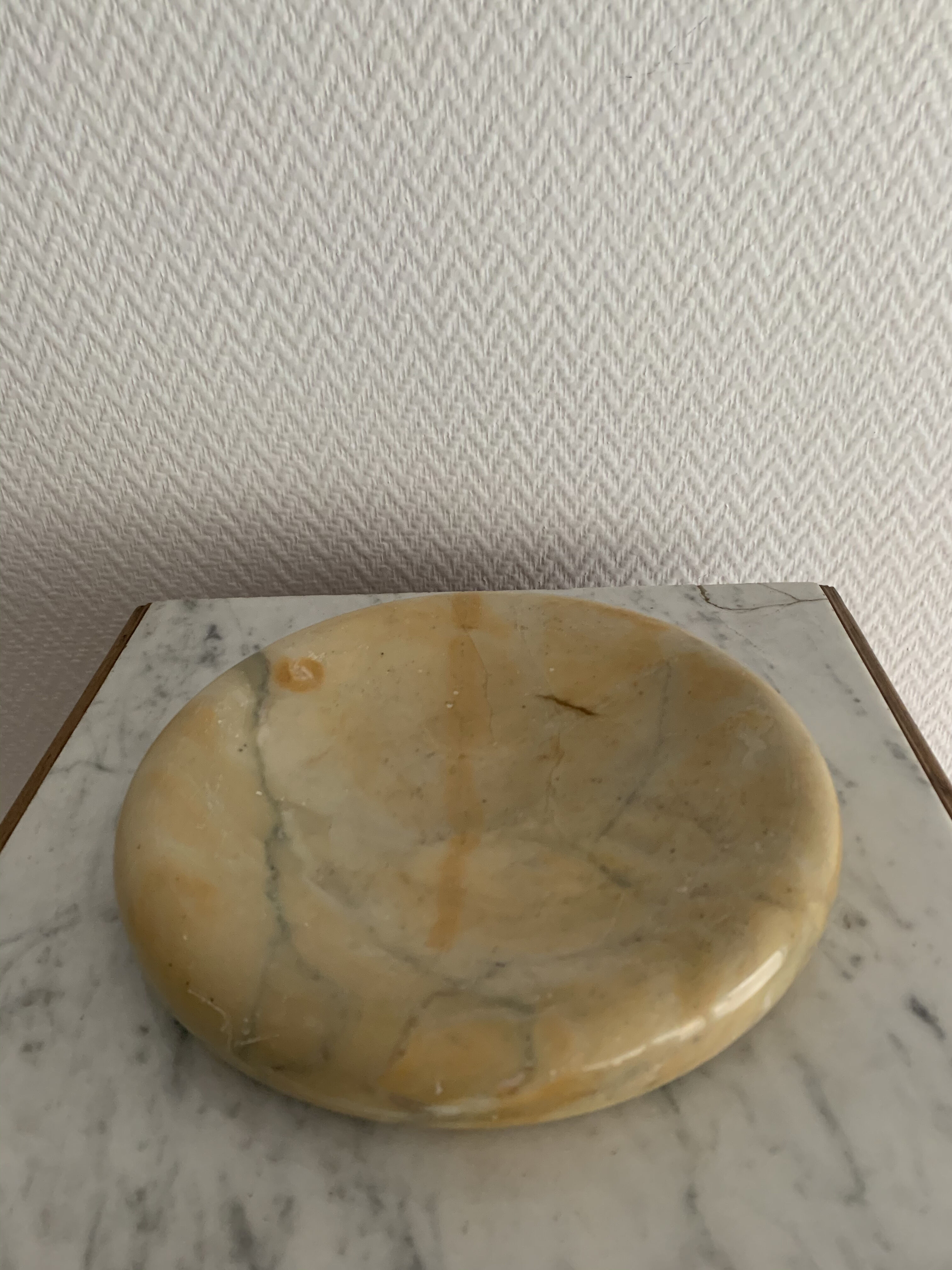 Vintage beige round marble ashtray