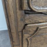 Provincial commode from the 18th century in oak