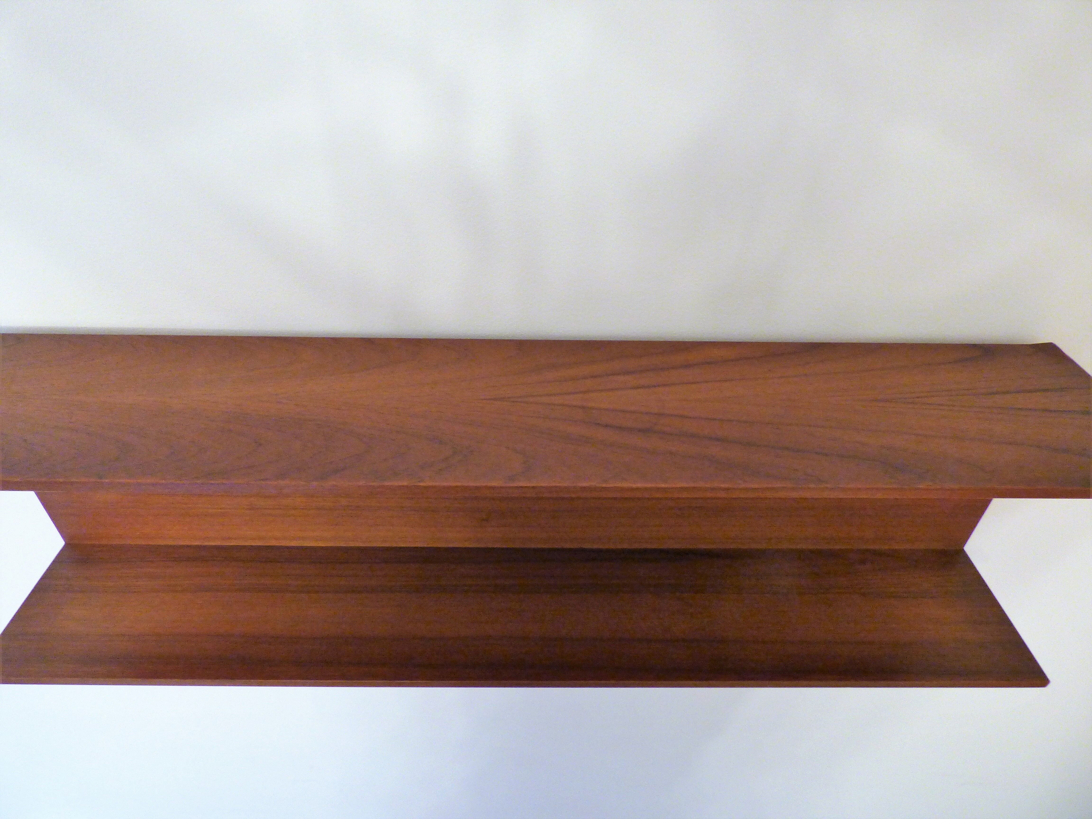 Walter Wirz U-Form teak shelf for Wilhem Renz - 100 cm