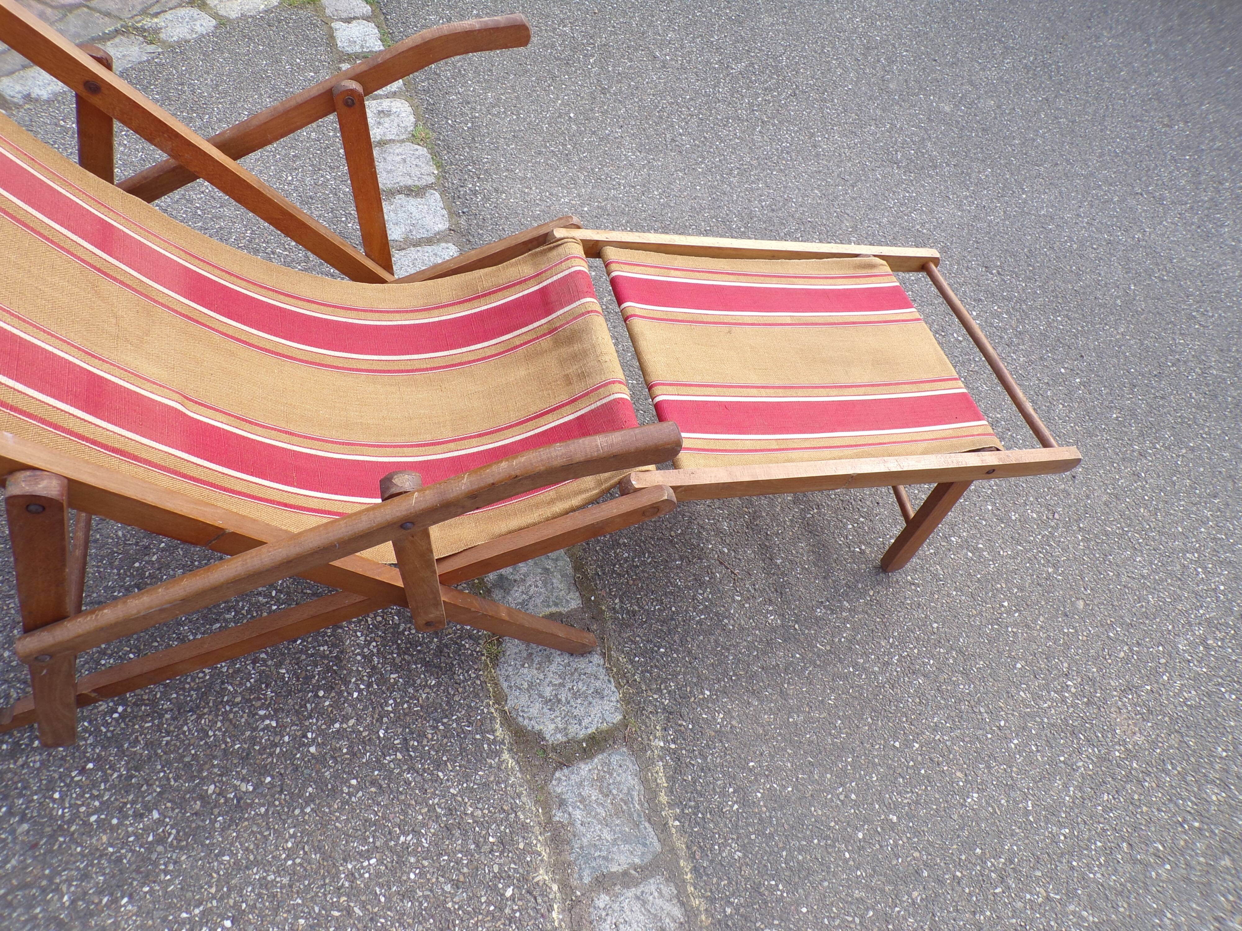 Old deck chair of the 50s