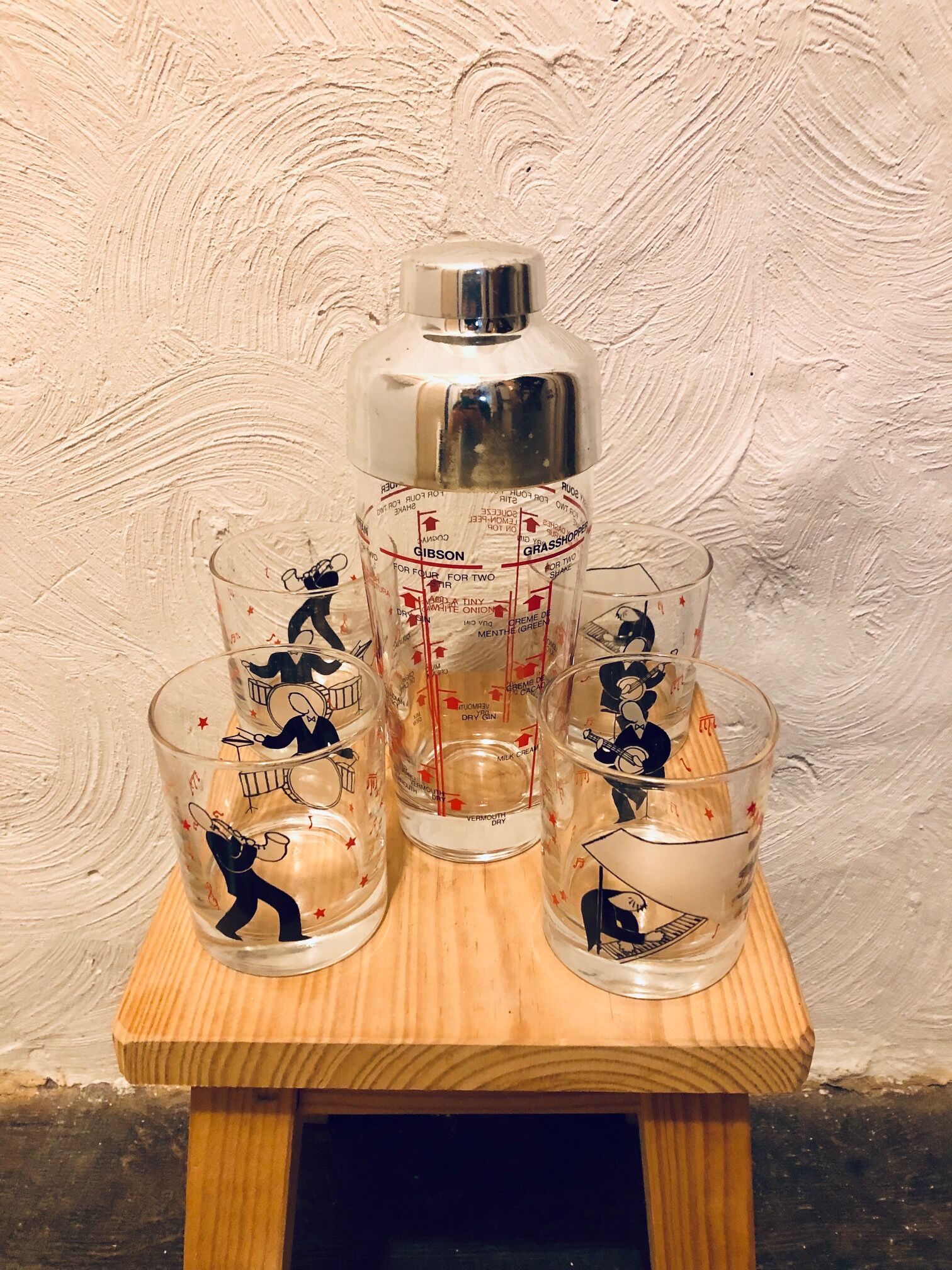 Cocktail set by Saivo
