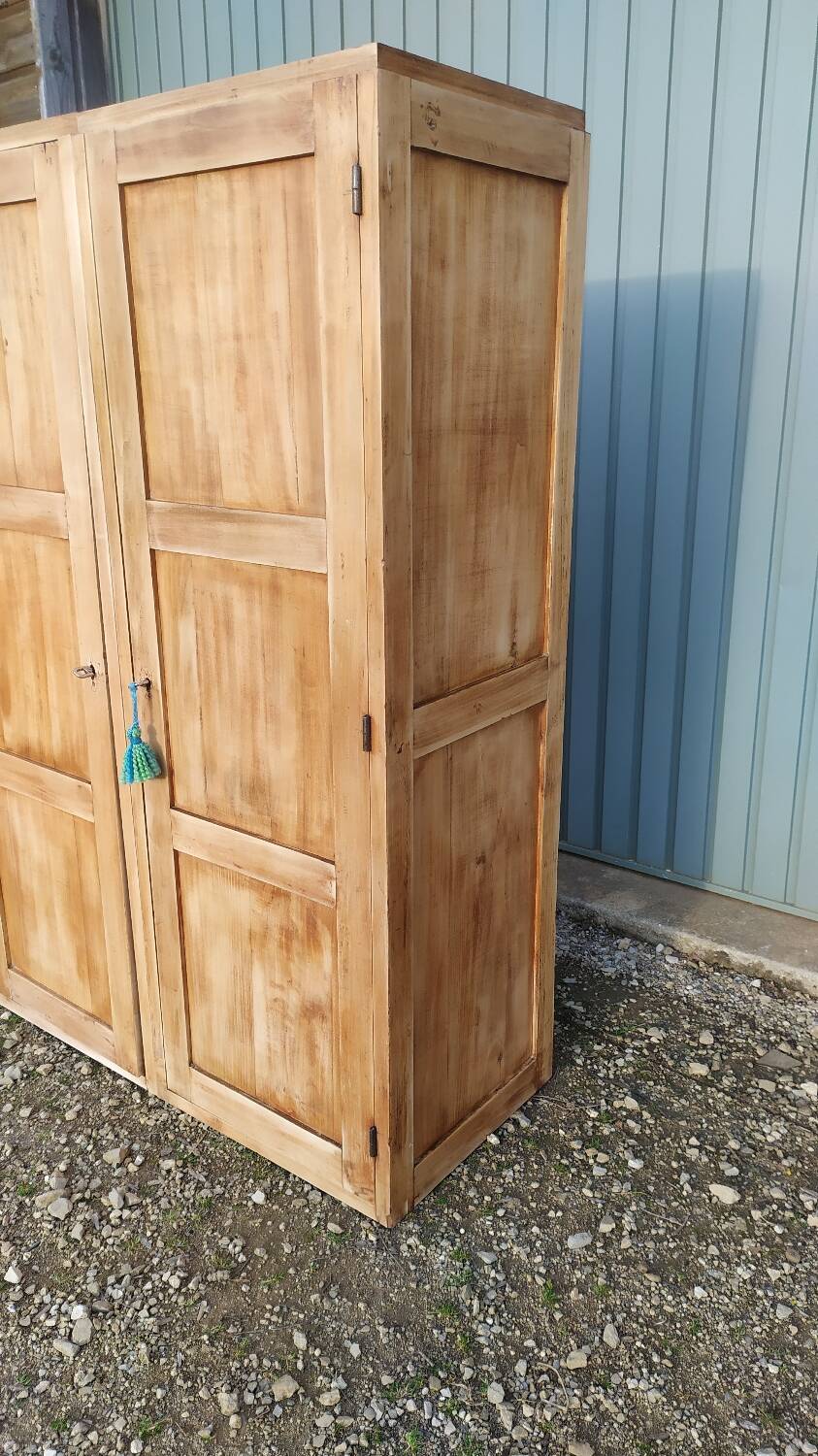 High sideboard cabinet