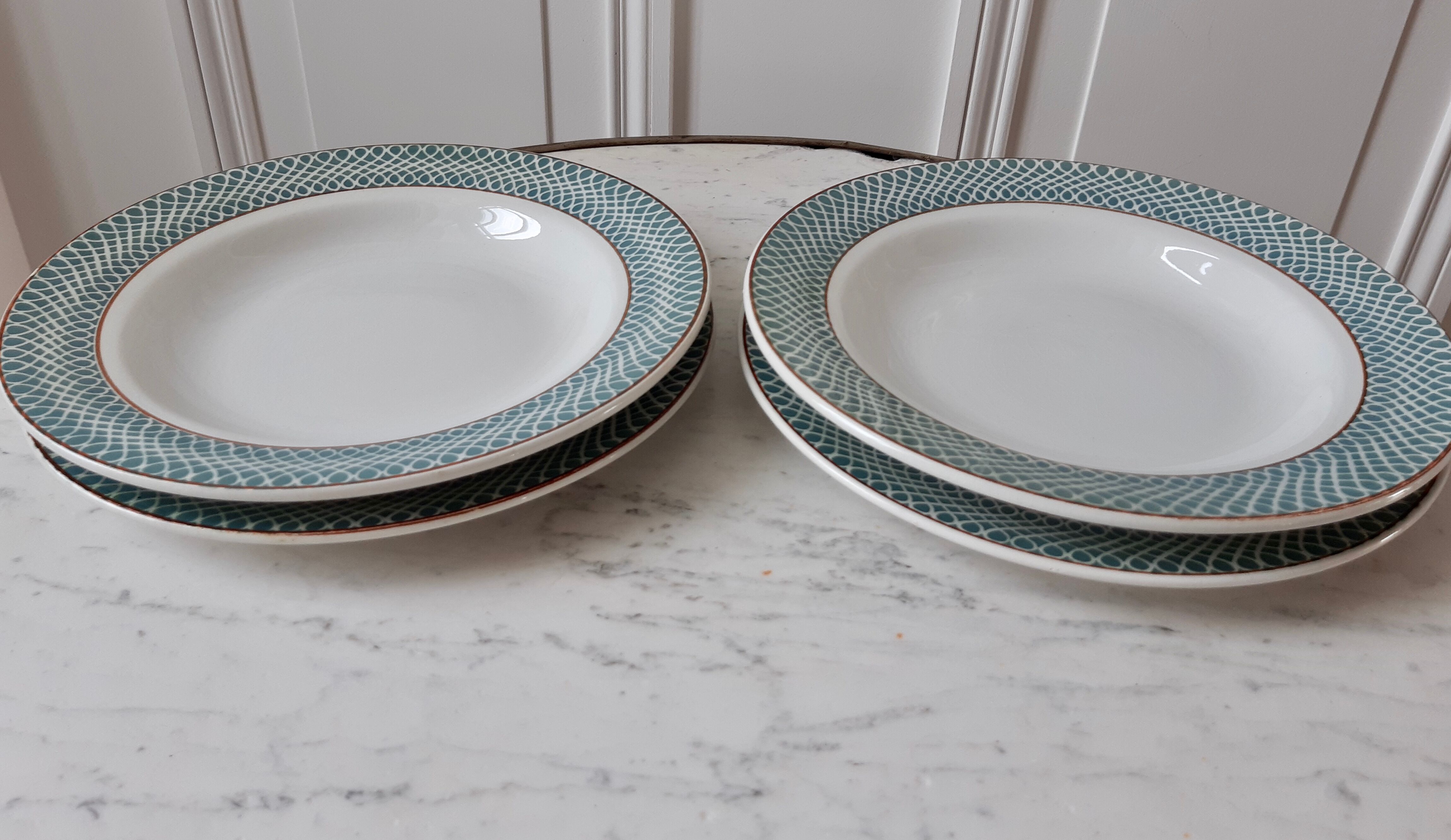 Saint Amand Plate Duos