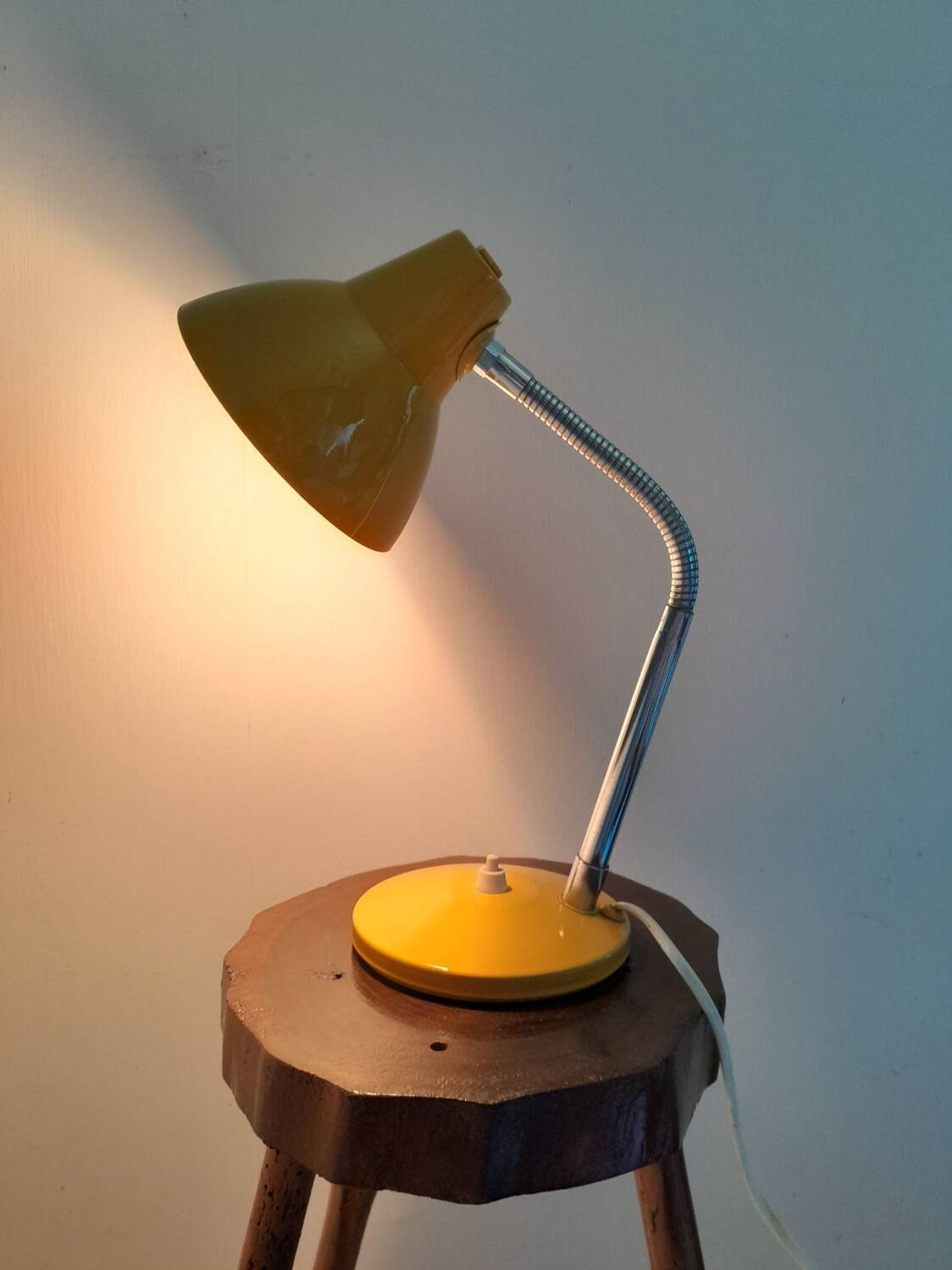 Vintage yellow articulated lamp 1960