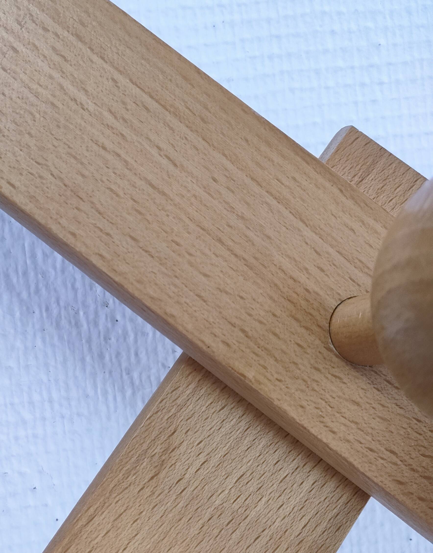 Solid pine crossbar coat rack from the 90s