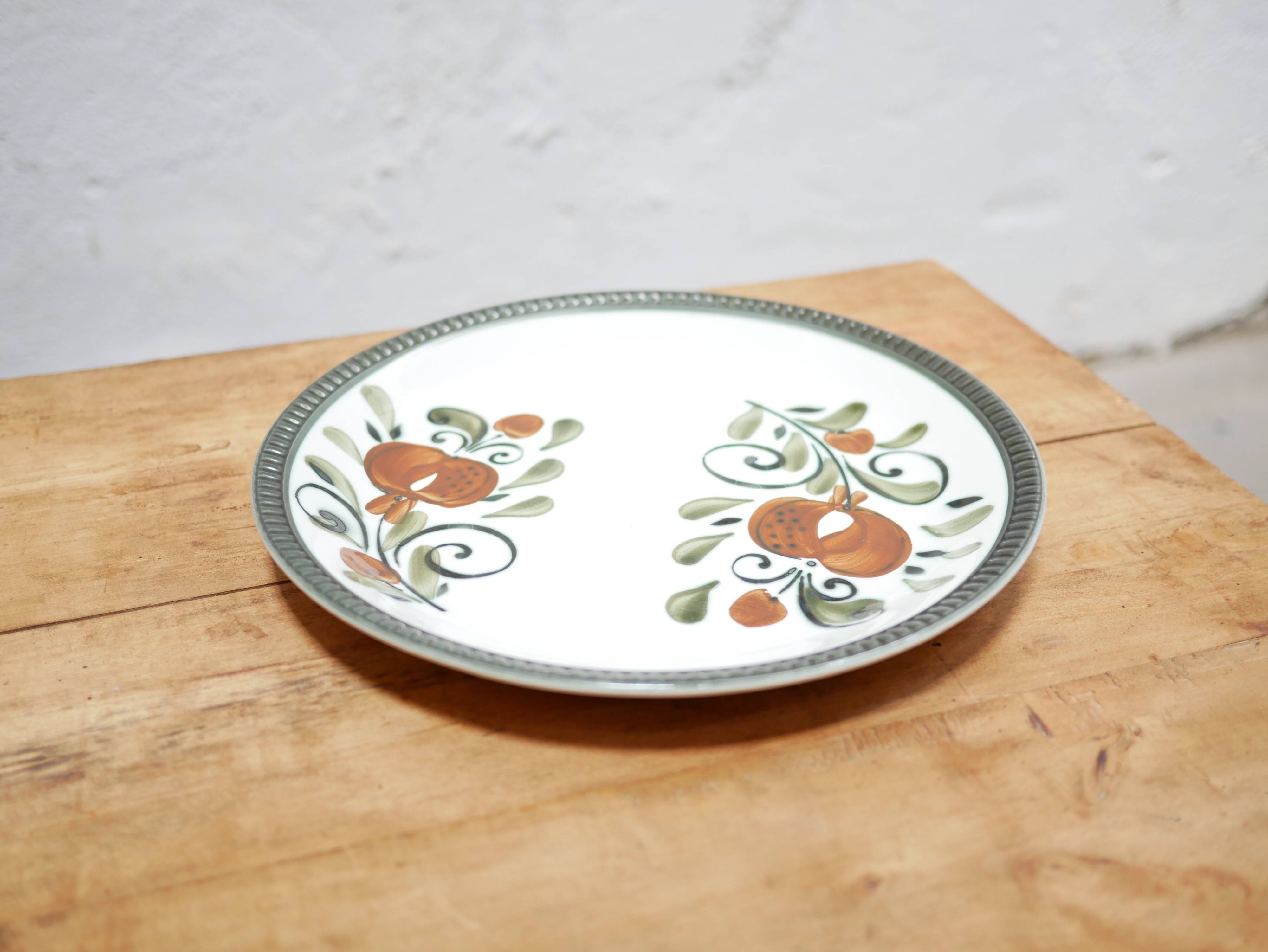 Vintage dish edited by Boch La Louvière