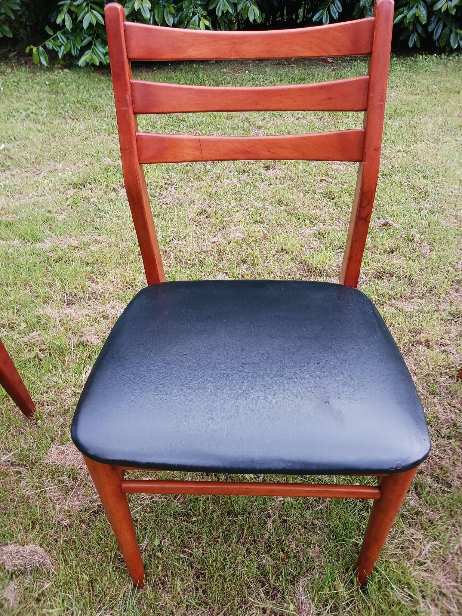 Set of 6 Scandinavian design chairs