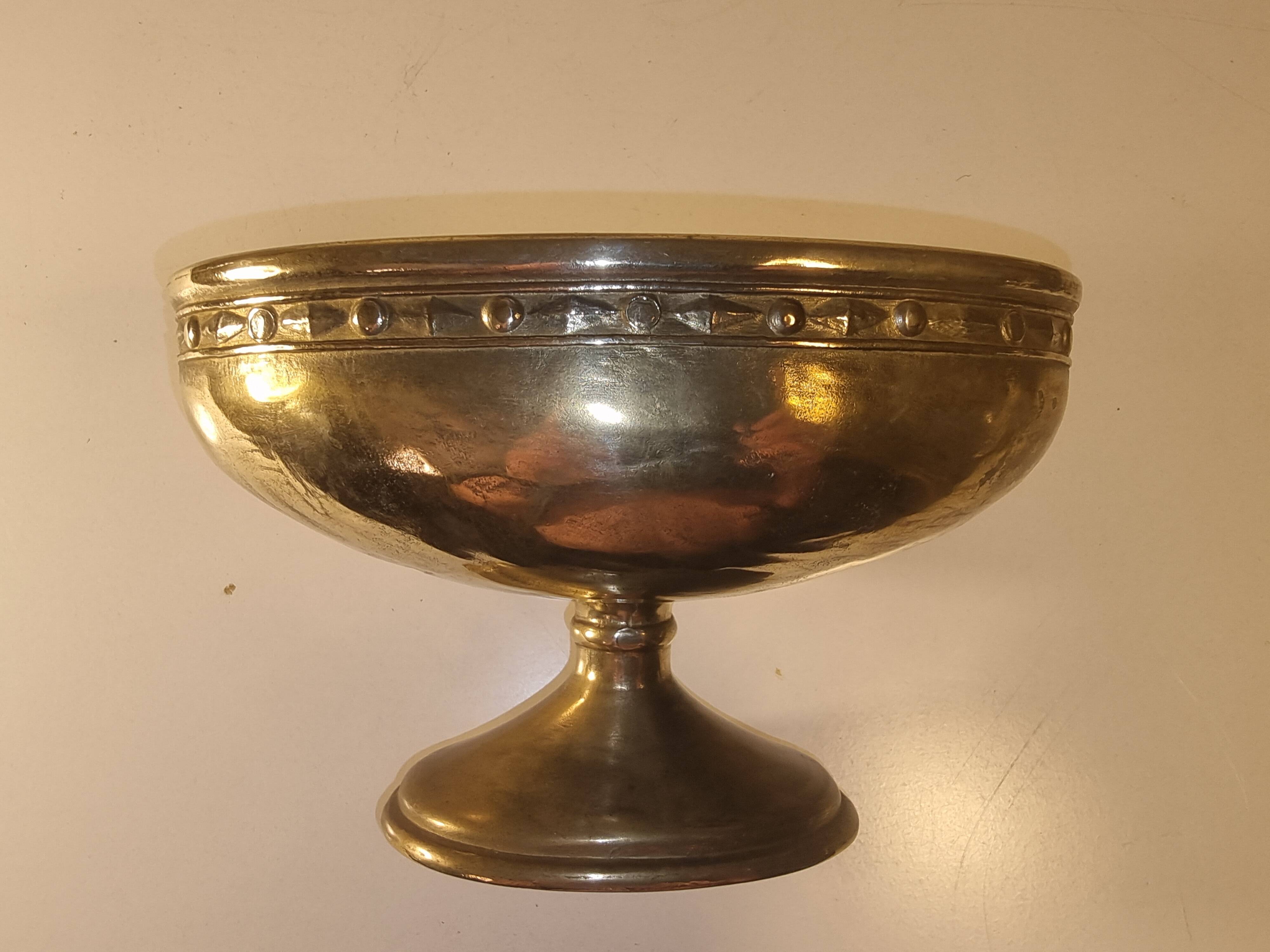 Bronze cup