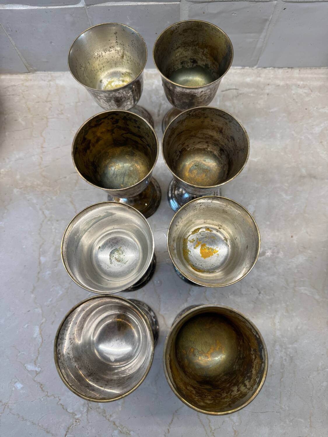 Goblet. Stemmed cup.