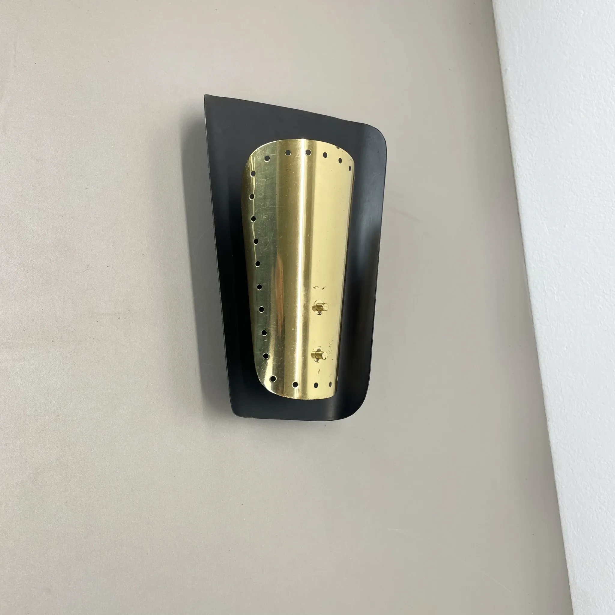 Rare Minimalist Theatre Wall Light in Brass, Italy 1950s