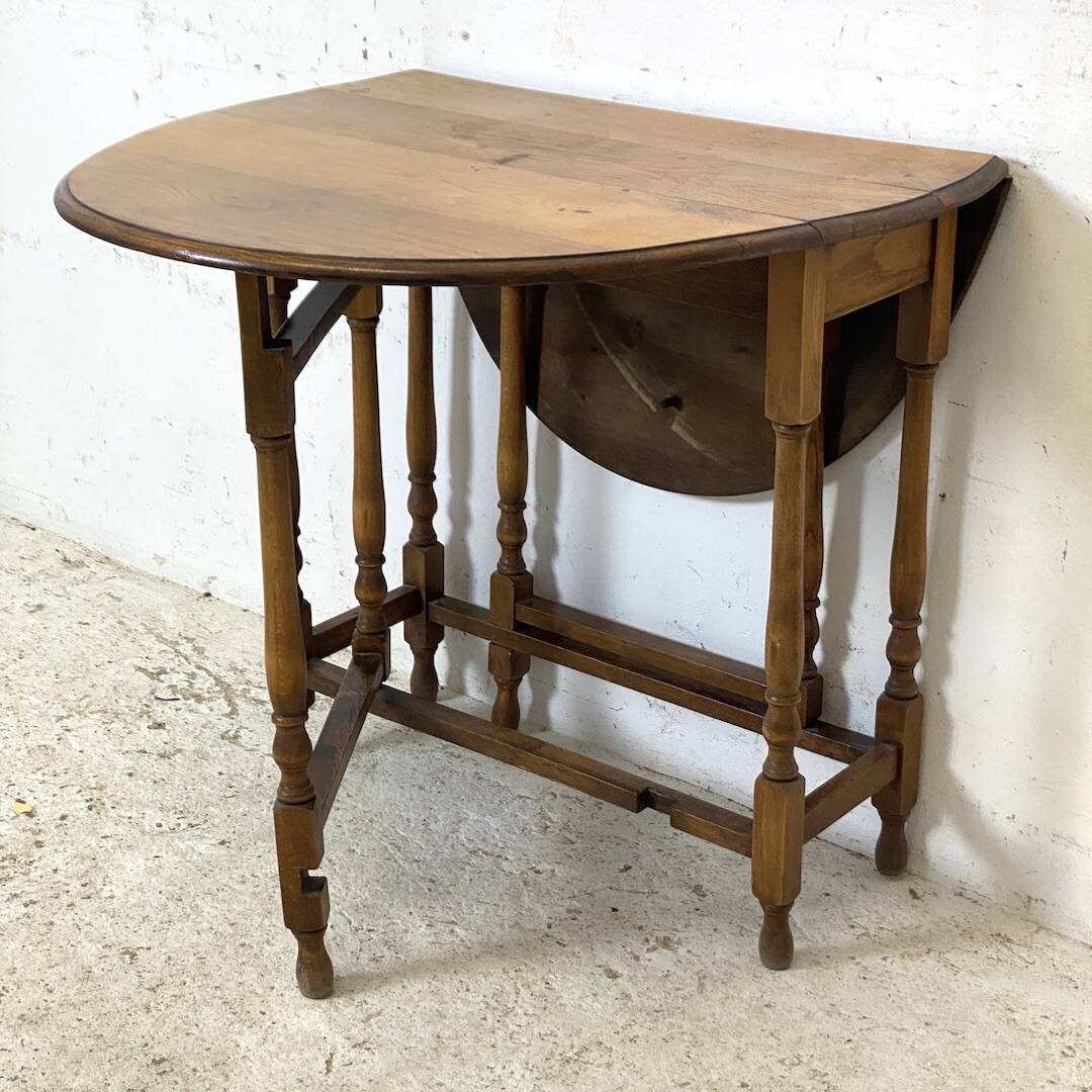 Table Gate-Leg ovale en chêne à abattants, Angleterre, XIXe siècle