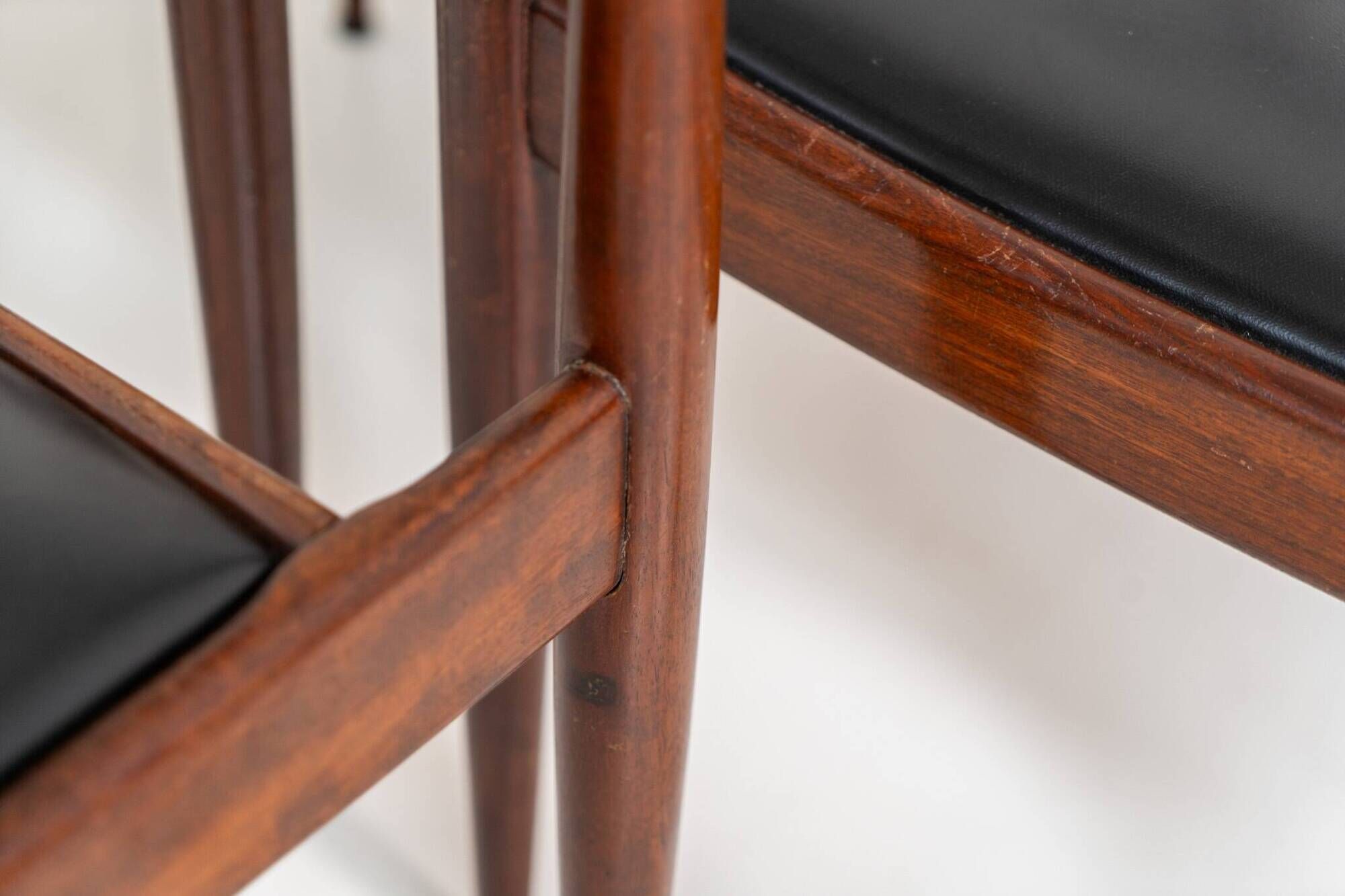 Set of 6 "Model 500" dining chairs by Alfred Hendrickx