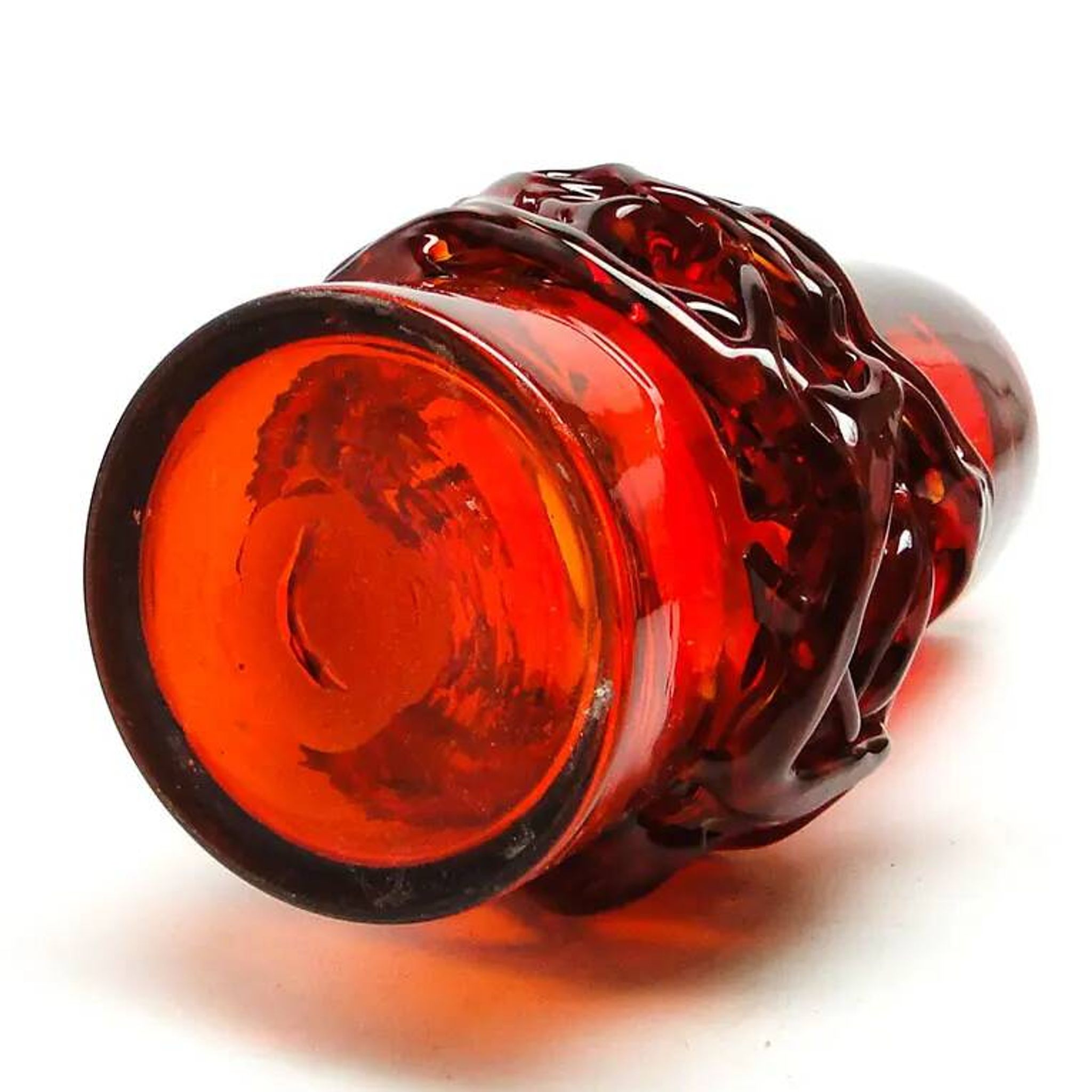 Crown of Thorns vase, red glass, designed by J. Słuczan-Orkusz, Poland, 1970s