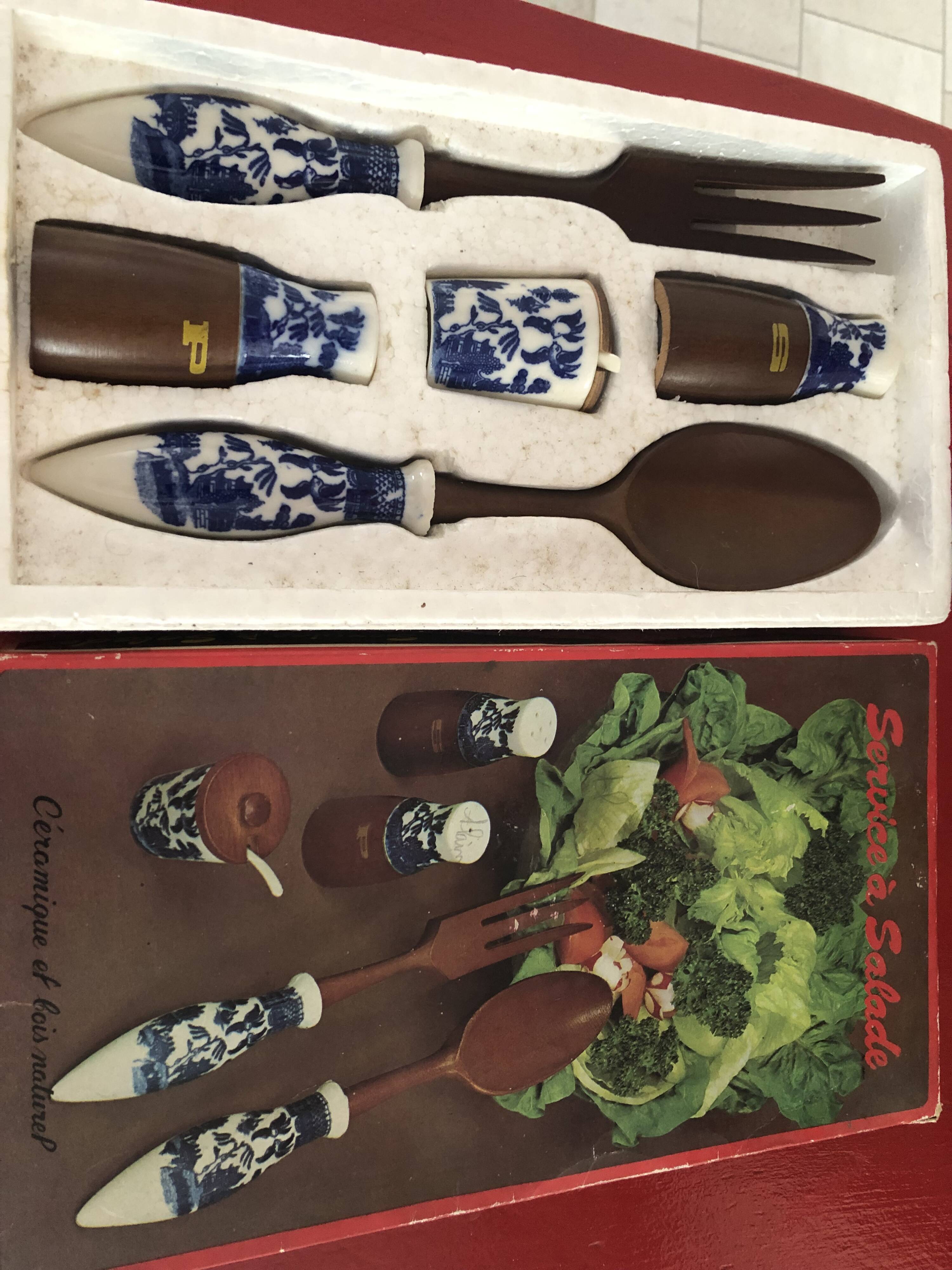 Vintage set salad service salt pepper mustard pot year 1970 new without its packaging o