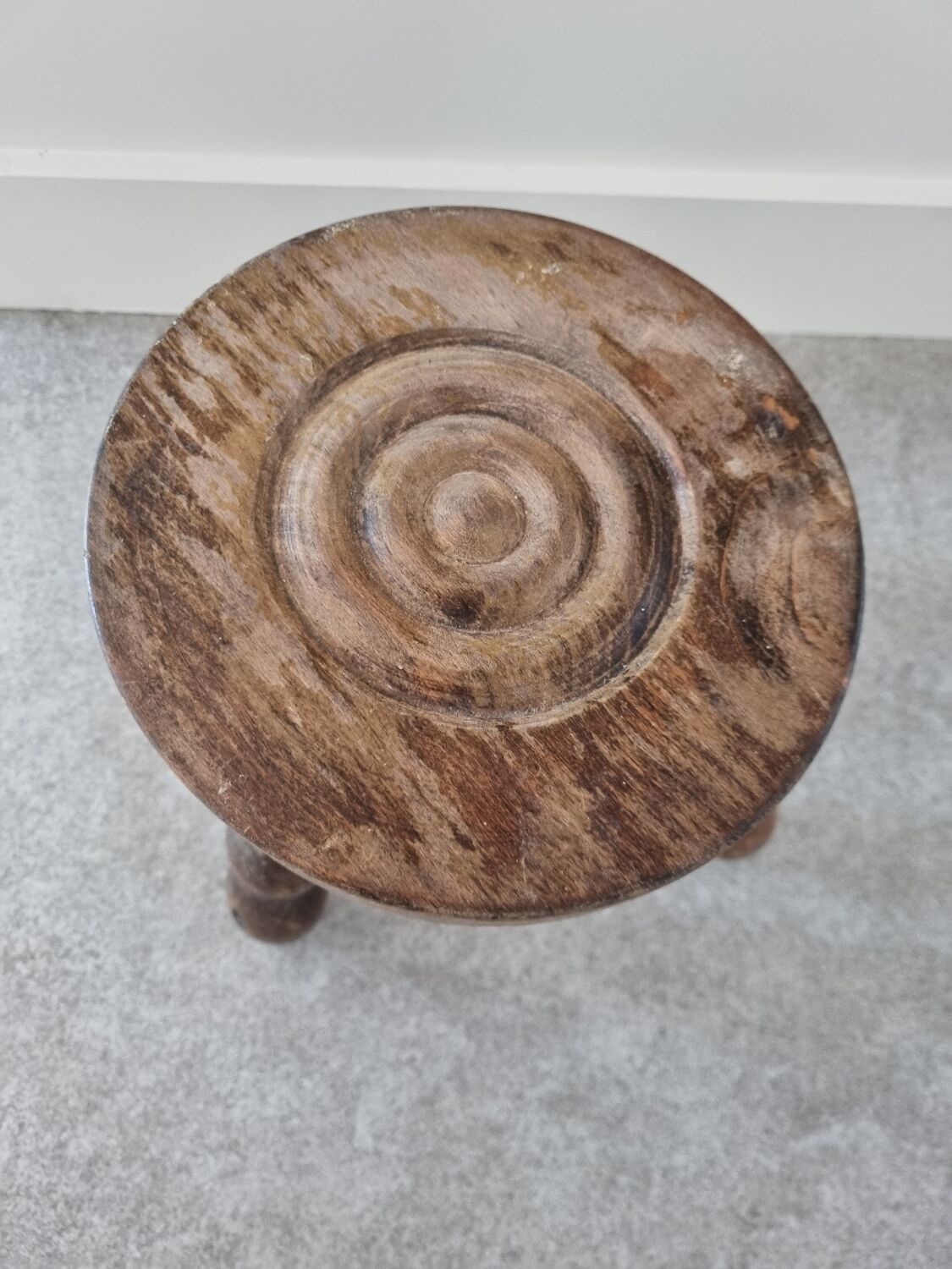 Brutalist trading stool