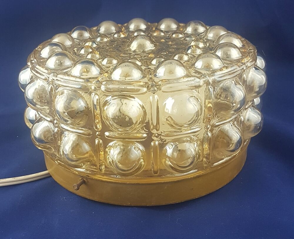 Bubble ceiling by Helena Tynell