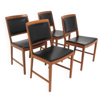 Set de 4 chaises de table en teck et en skaï, Bertil Fridhagen, Bodafors ,Suède, 1960