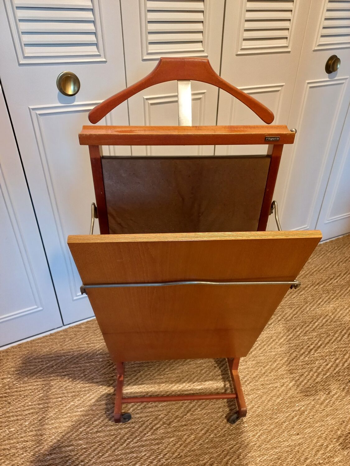 Valet de chambre Reguitti