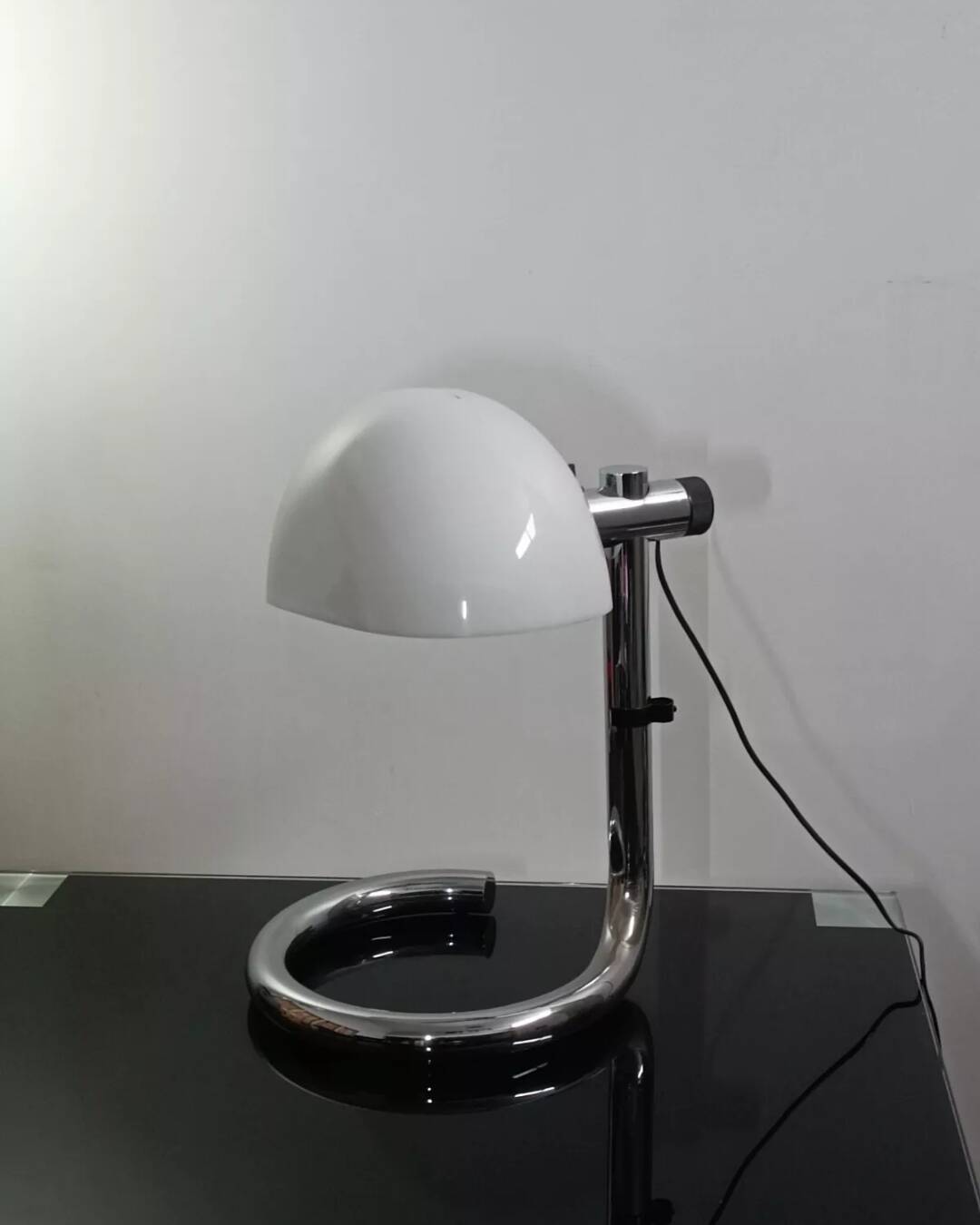 Important articulated lamp design by Metalarte 1970