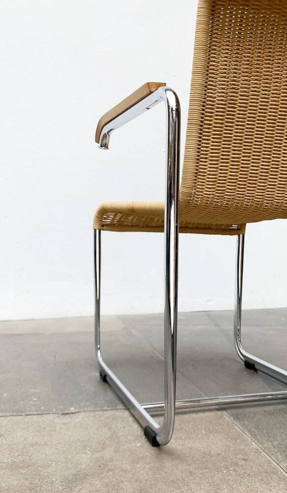 Vintage cantilever armchair D20 German by Tecta