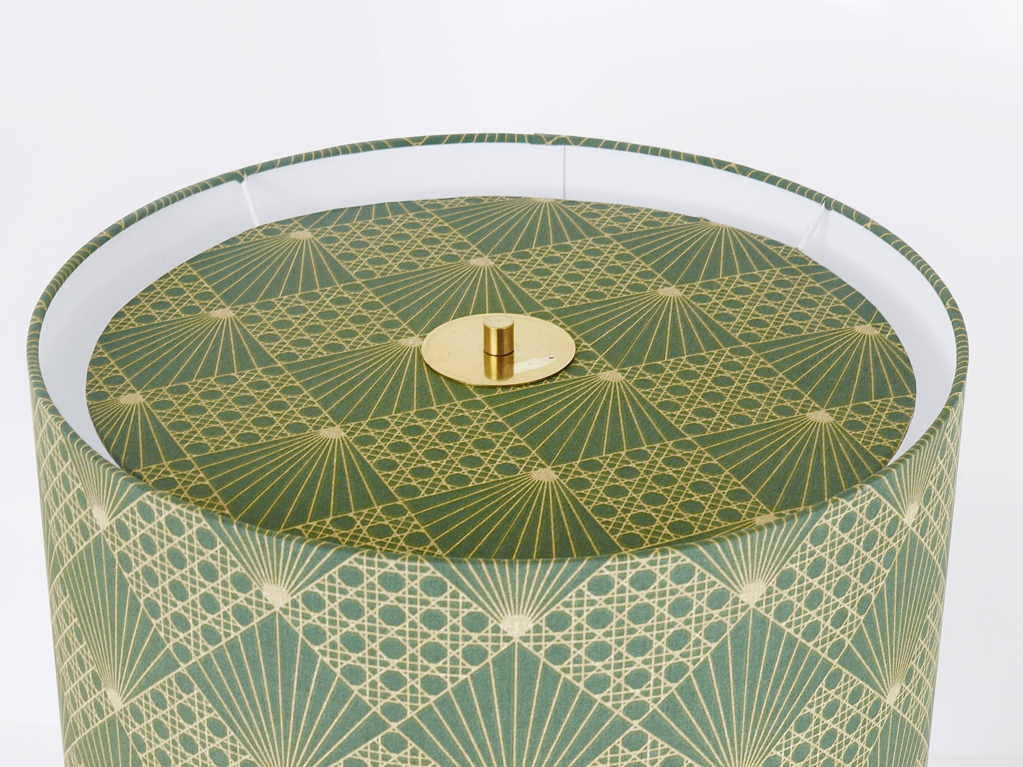 Pair of table lamps or accent lamps in brass and leather by J.T. Kalmar, Mid-Century, Austria, 1960s.