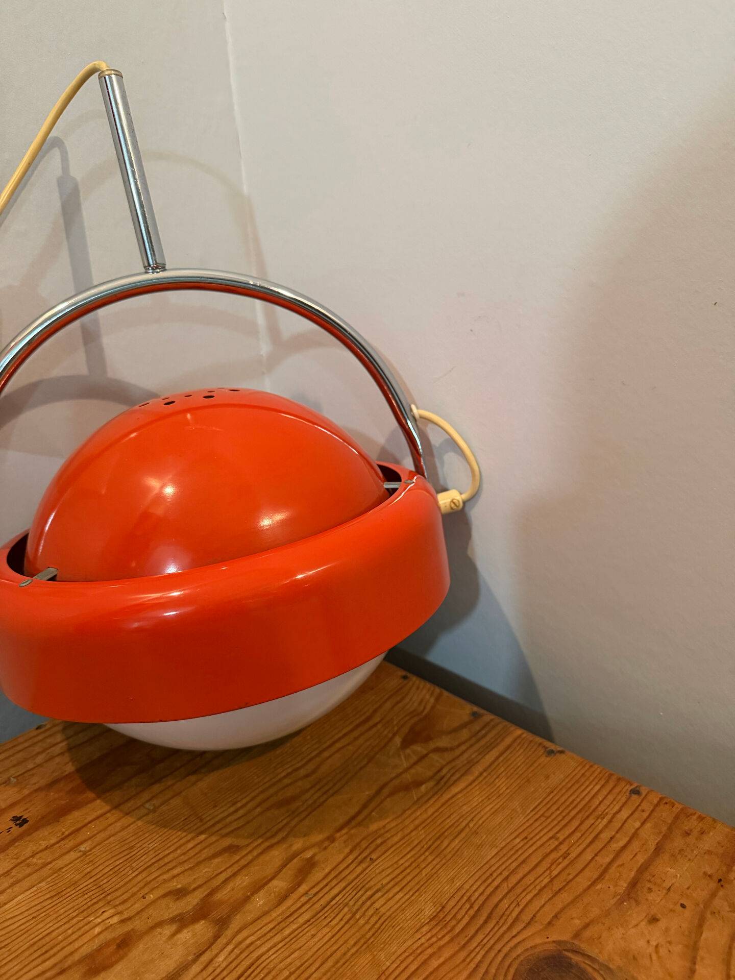 Suspension design Space Age by Aneta Vaxjo for Uno Dahlen