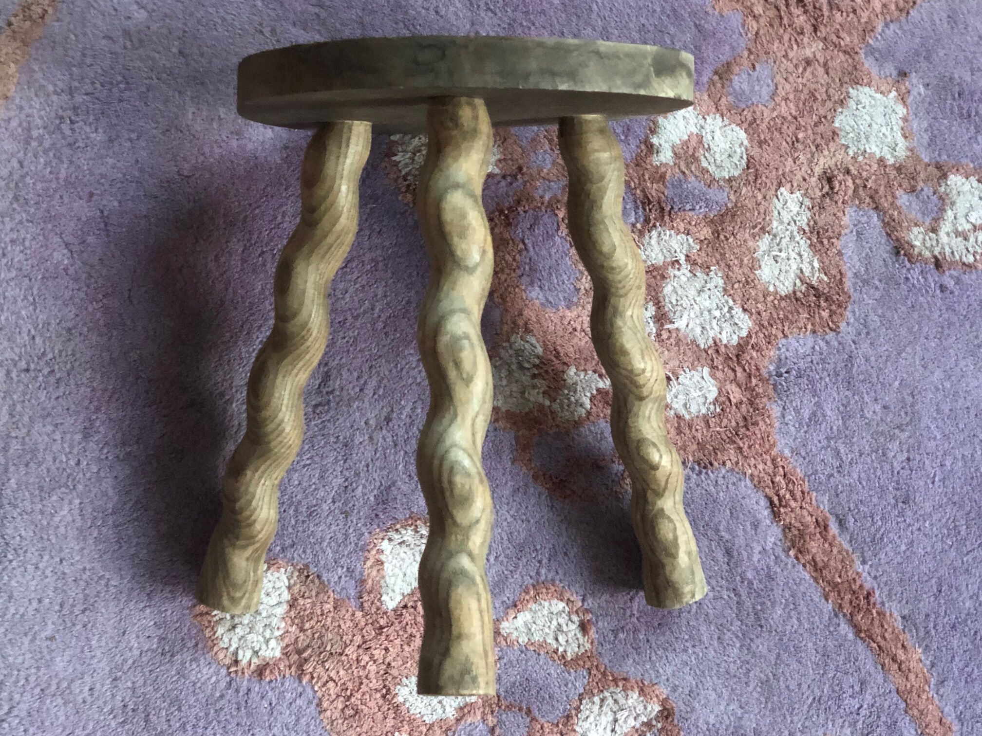 Tripod tab