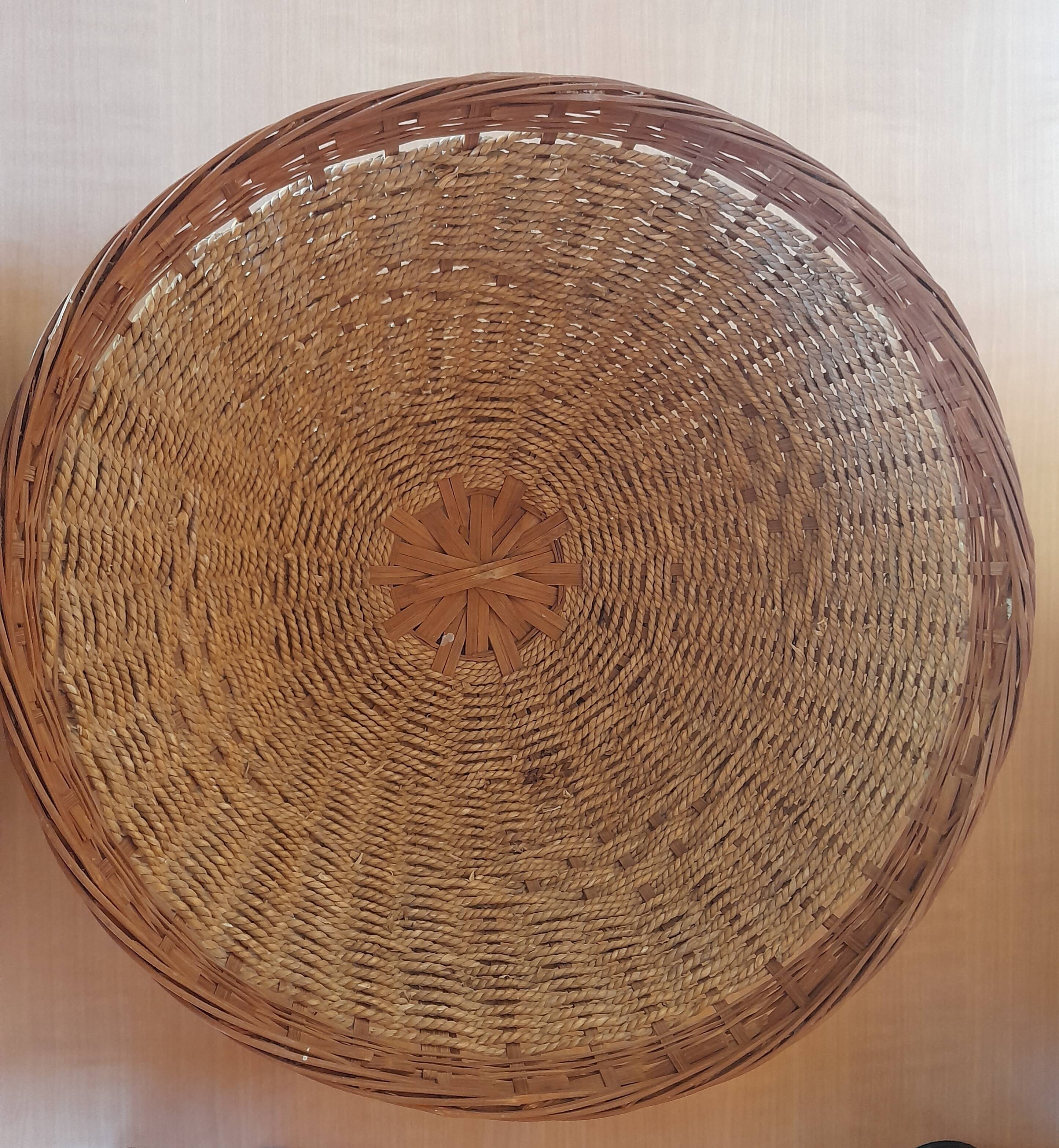 Grande corbeille en corde et osier