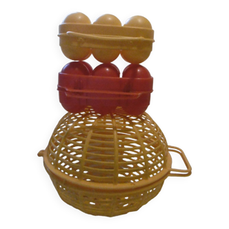 Salad basket and egg cartons