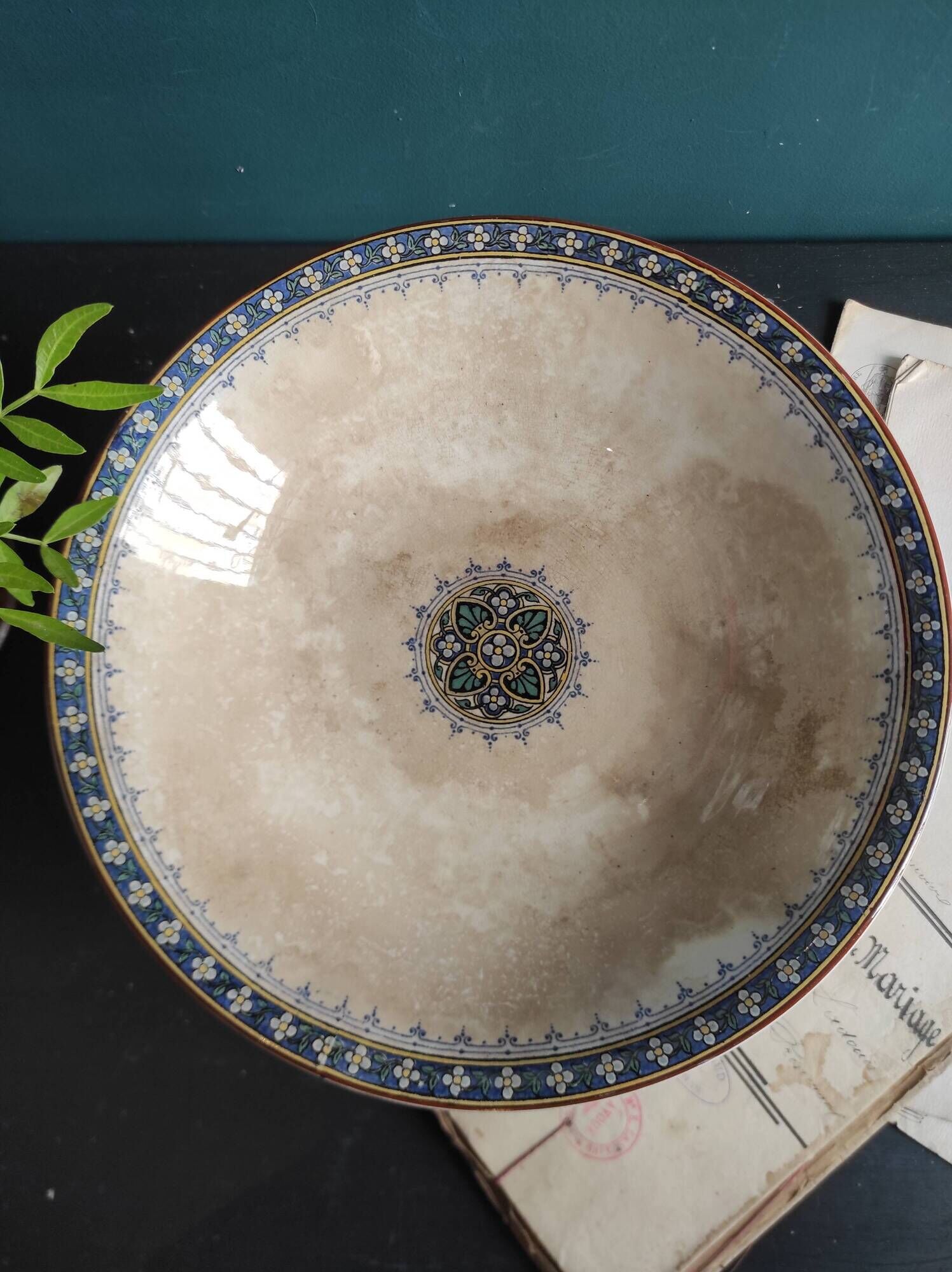 French vintage cake plate or cake stand for desserts or fruit, Sarreguemines, mod. Myosotis
