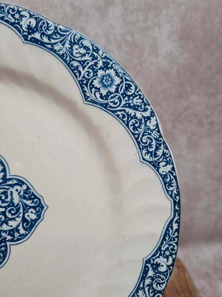 Antique plate Gien 19th century – Grand Dépôt E. Bourgeois Paris – Ironstone