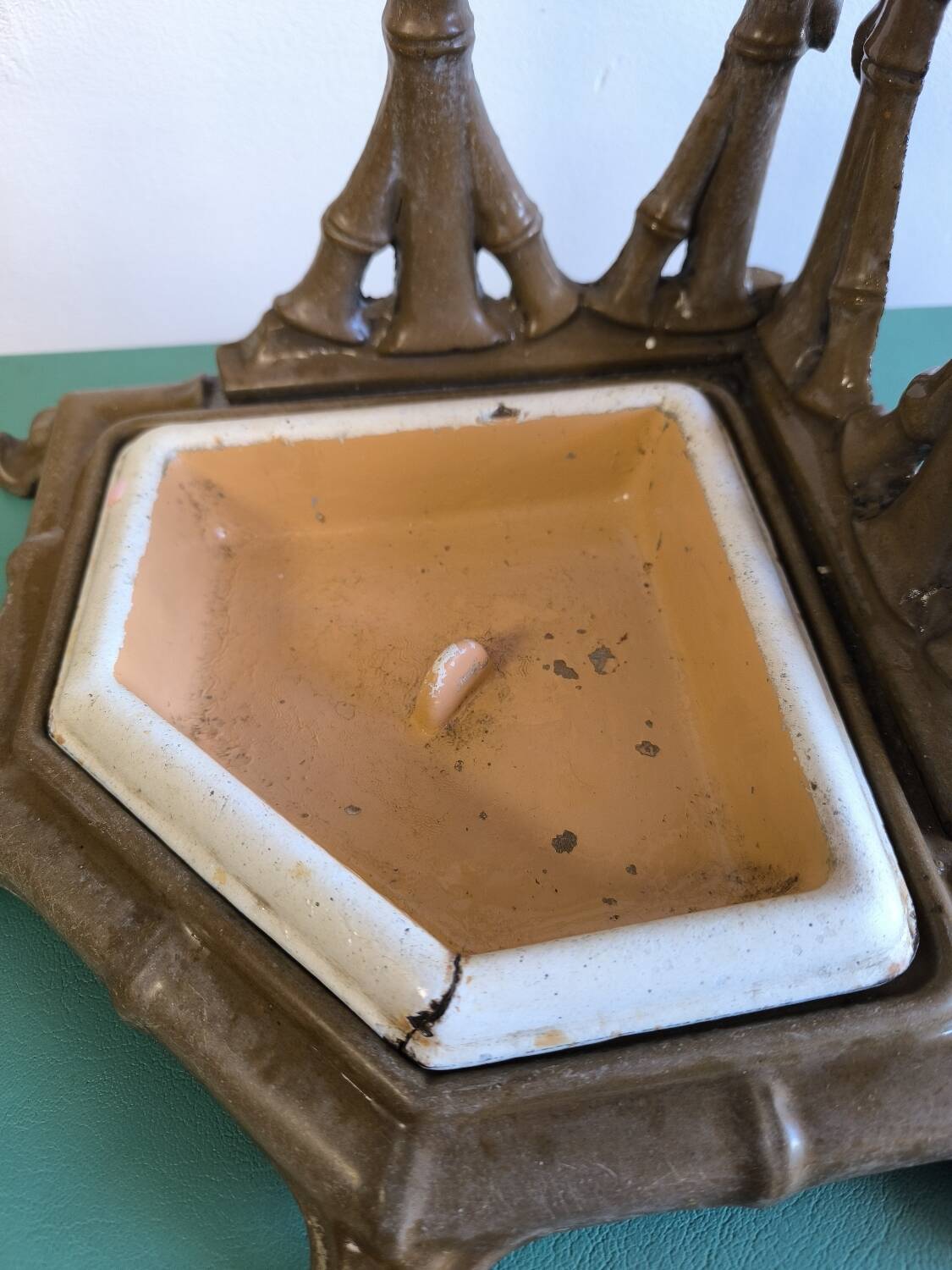 Bamboo imitation umbrella stand in enamelled cast iron circa 1930