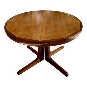 Baumann extendable table
