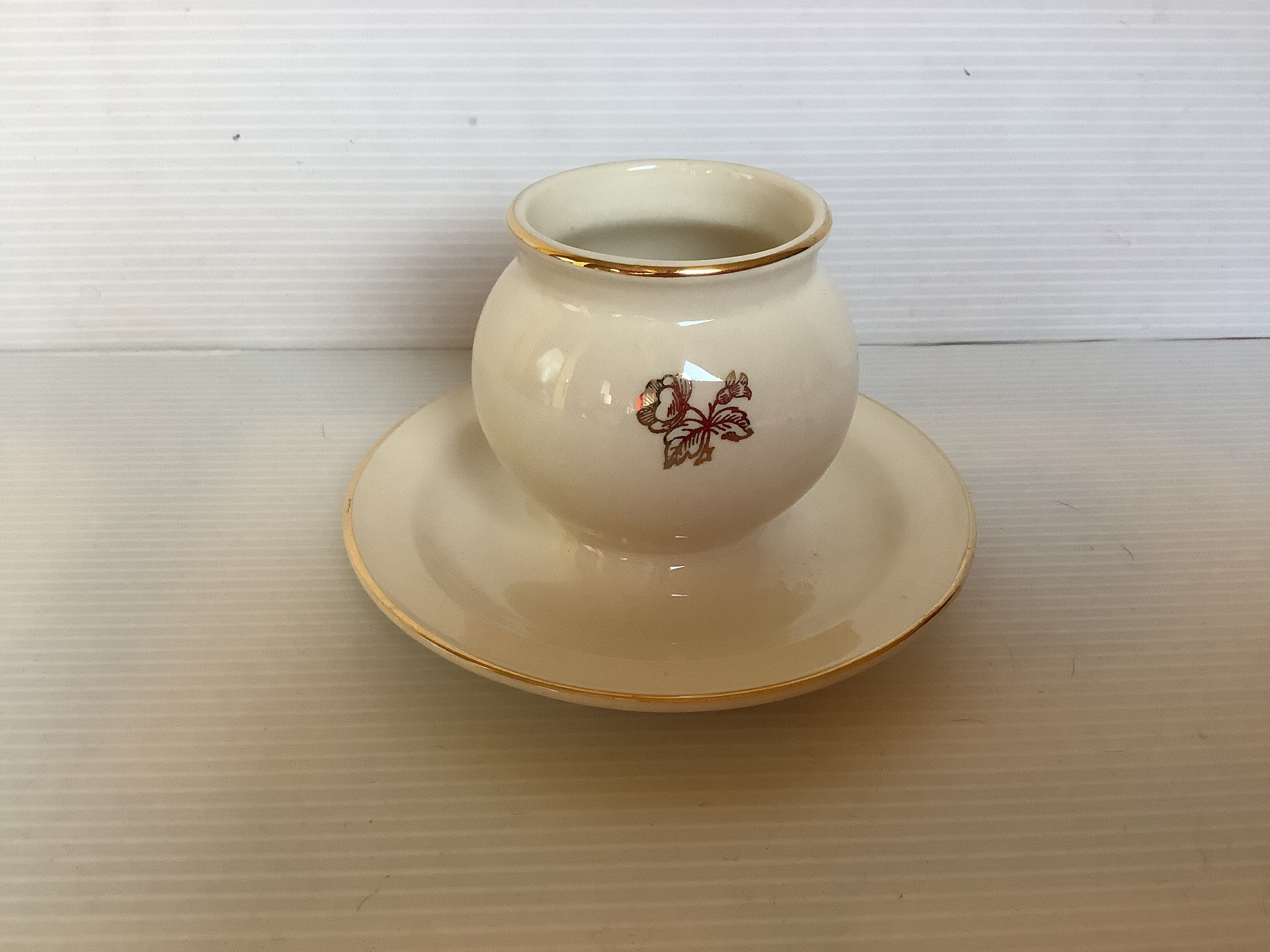 Salière fleurs dorées Villeroy et Boch