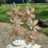 Pair of 70s floor lamps in lacquered metal flowers in glass and gilded metal