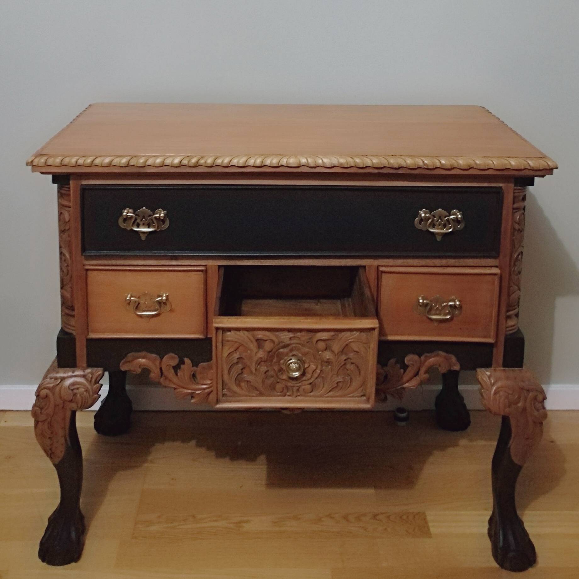 English chest of drawers