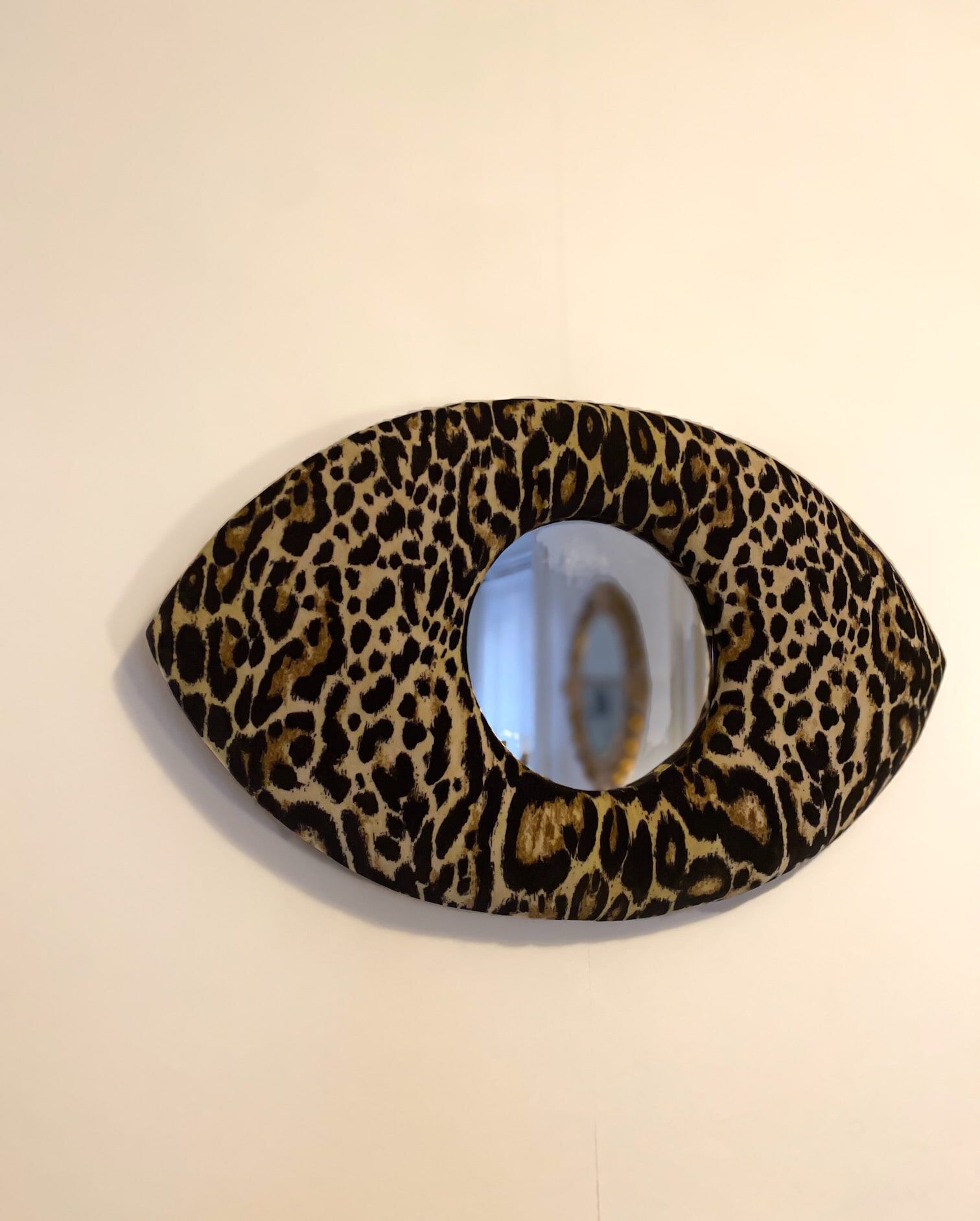 Panther eye mirror 56x34cm