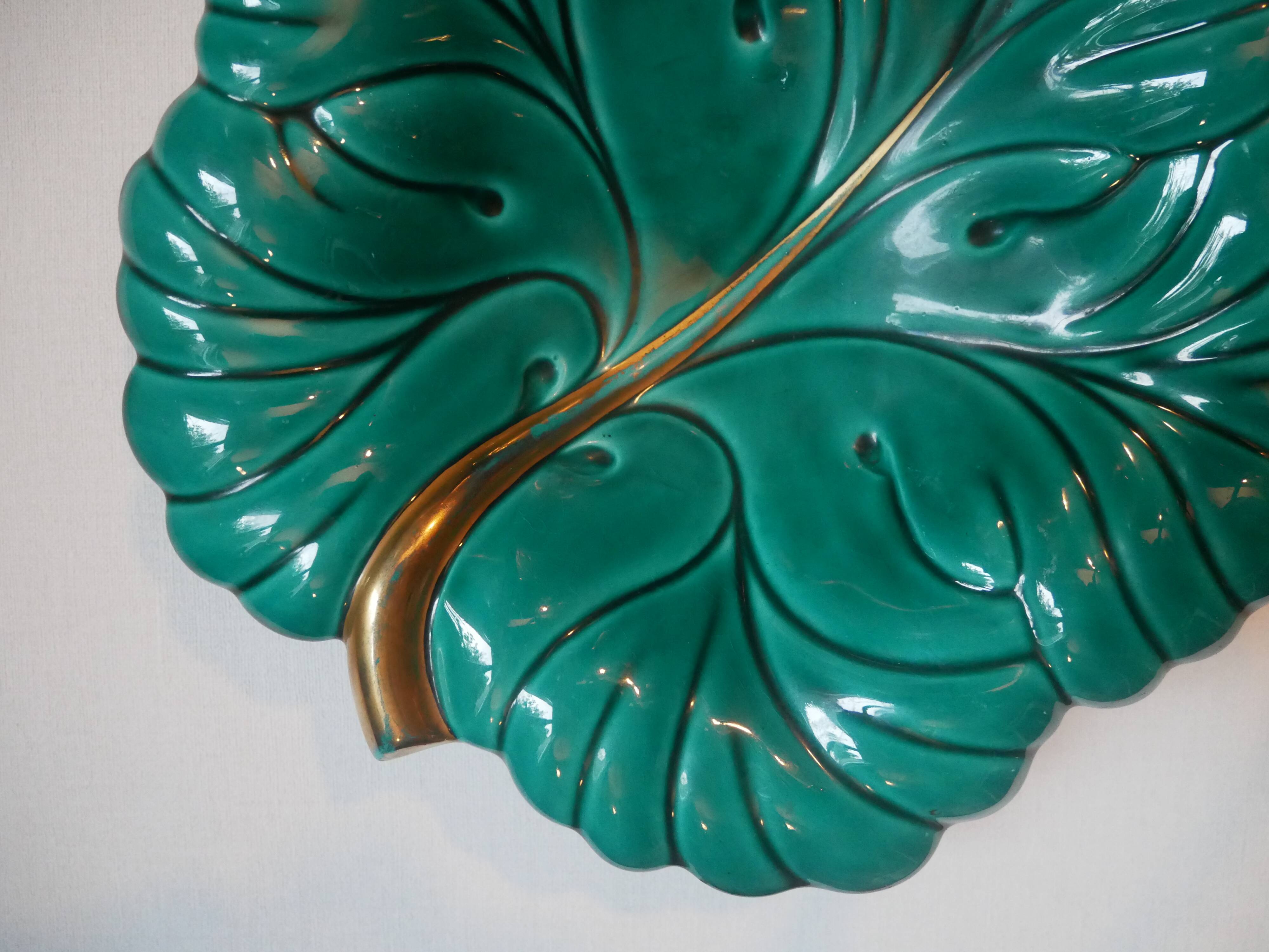 empty ceramic fruit bowl barbotine cabbage leaf vintage made in France retro