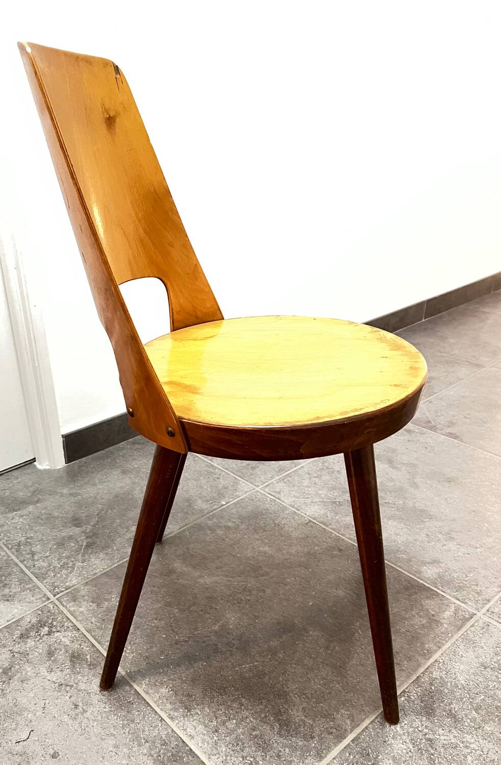 Baumann Mondor chair