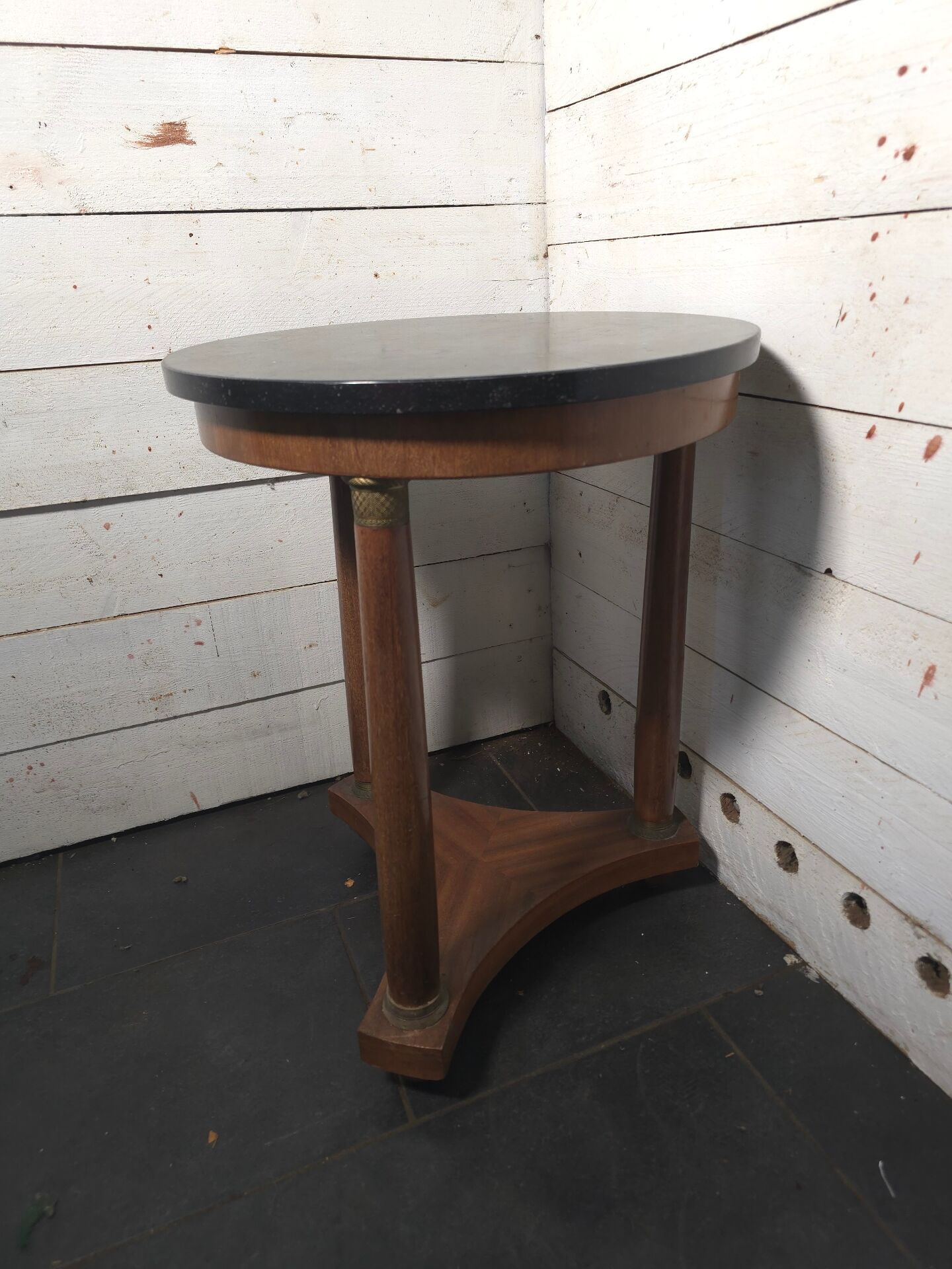 Empire style mahogany guéridon coffee table