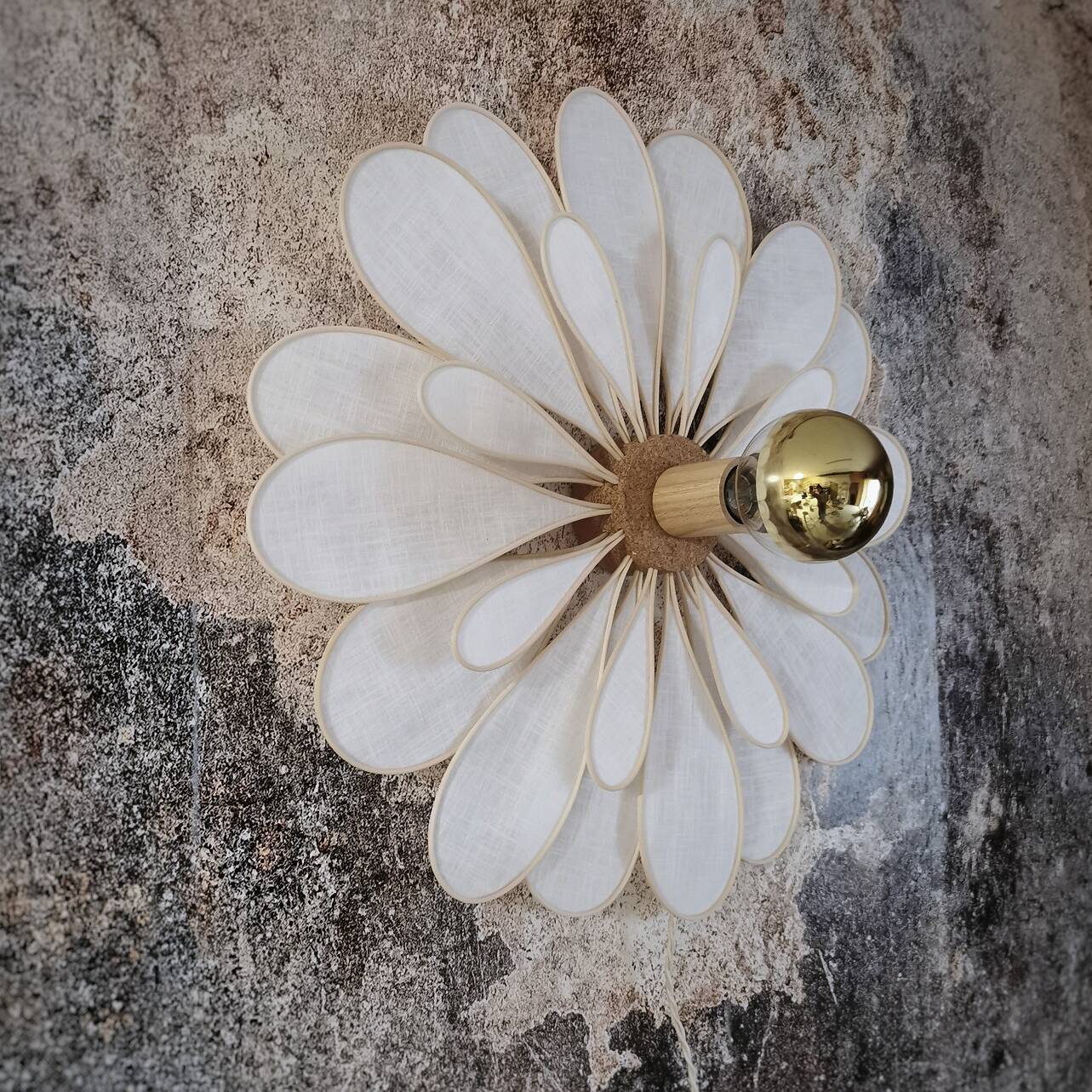 Flower wall light