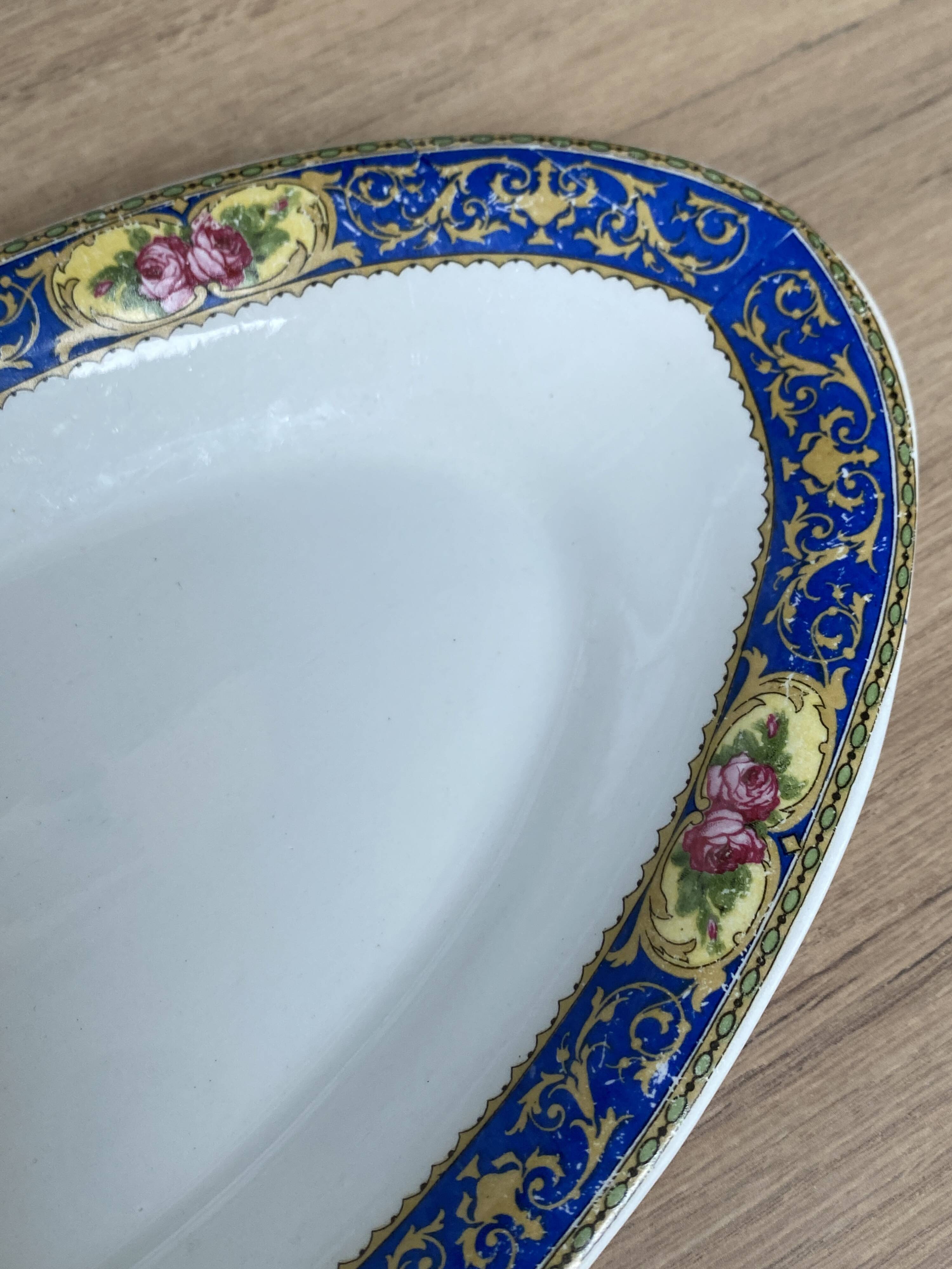 Onnaing earthenware bowl