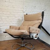 Bruno Matthson armchair for Dux from the 70s.