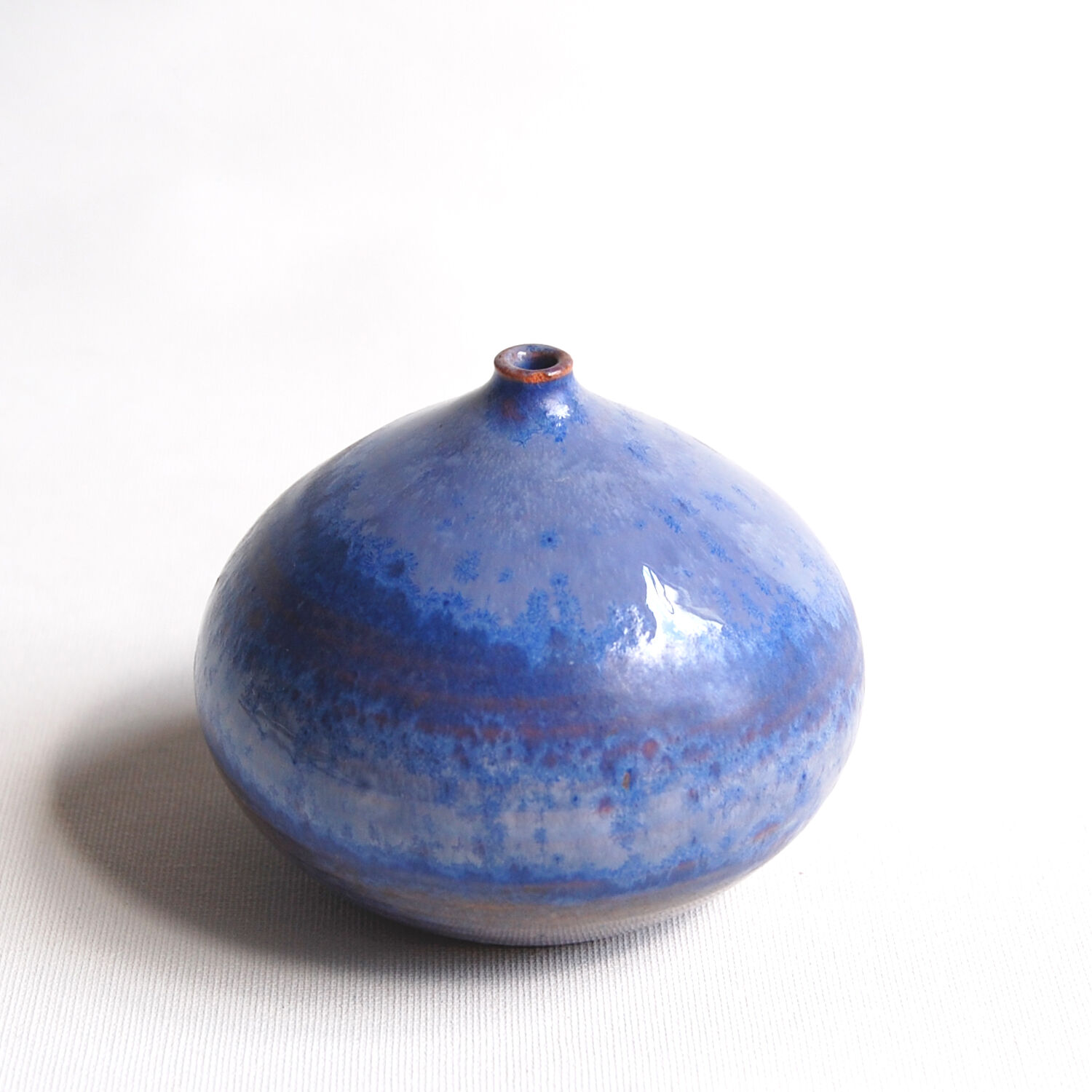 Vase soliflore Fig by Antonio Lampecco