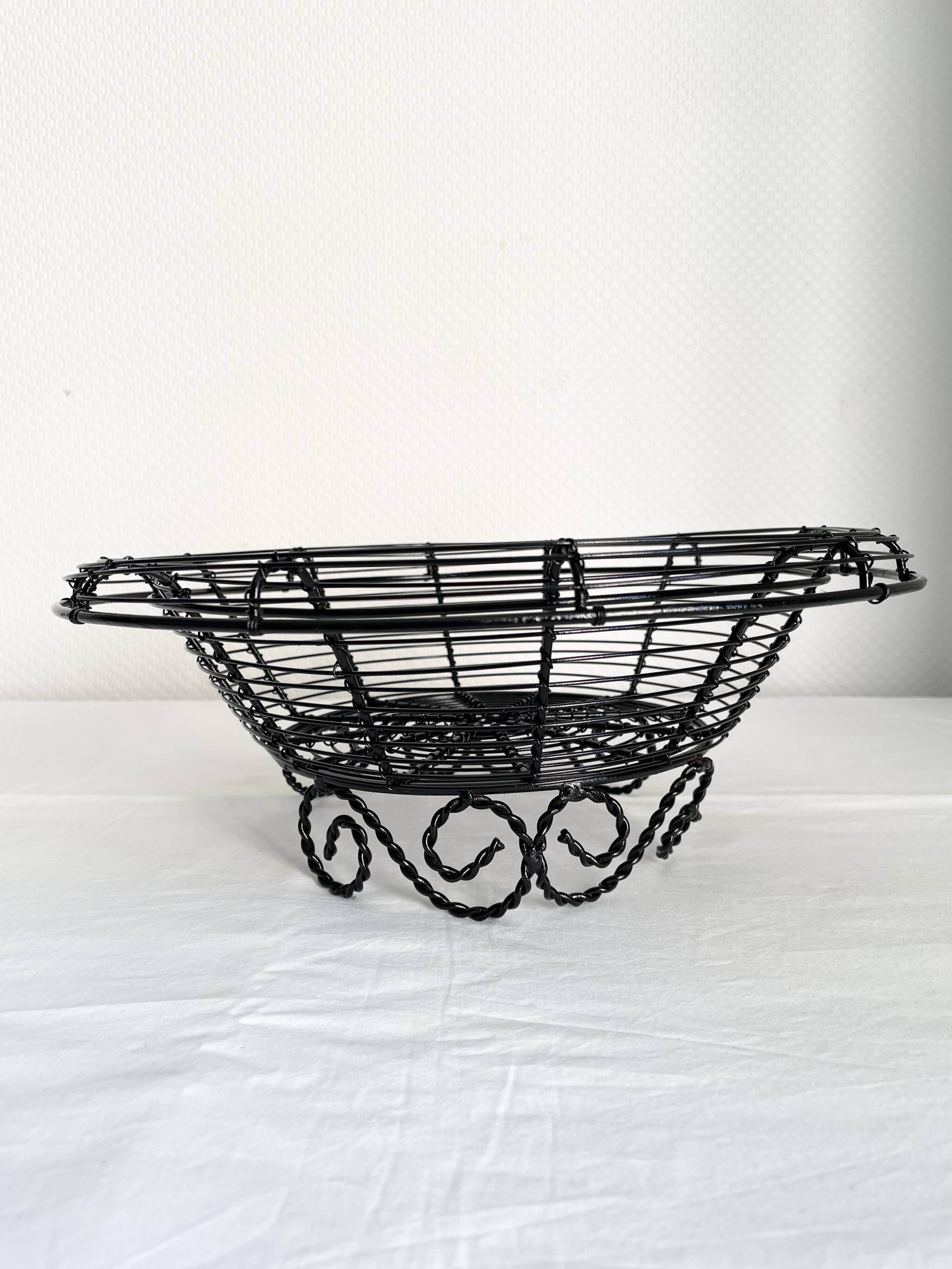 Wired metal basket