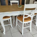 Table with 4 chairs