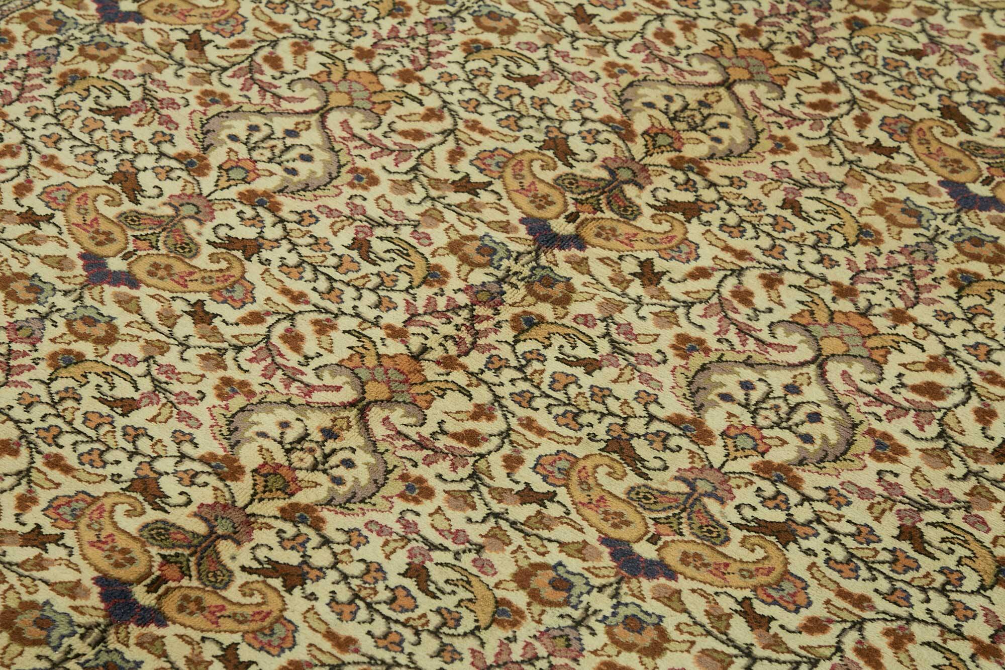 Turkish Wool Vintage Kayseri Rug 200 cm x 290 cm