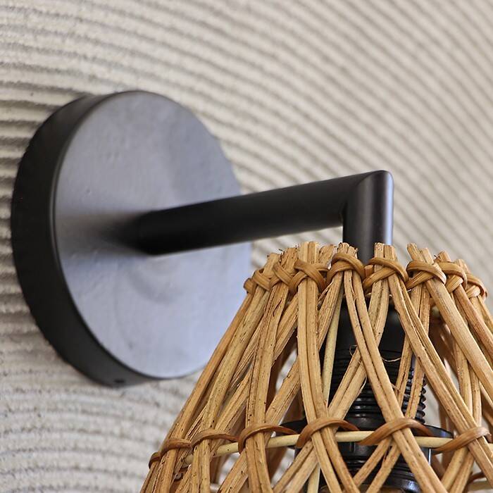 Rattan & Bamboo Classic Sconce Lamp, 15x17Cm